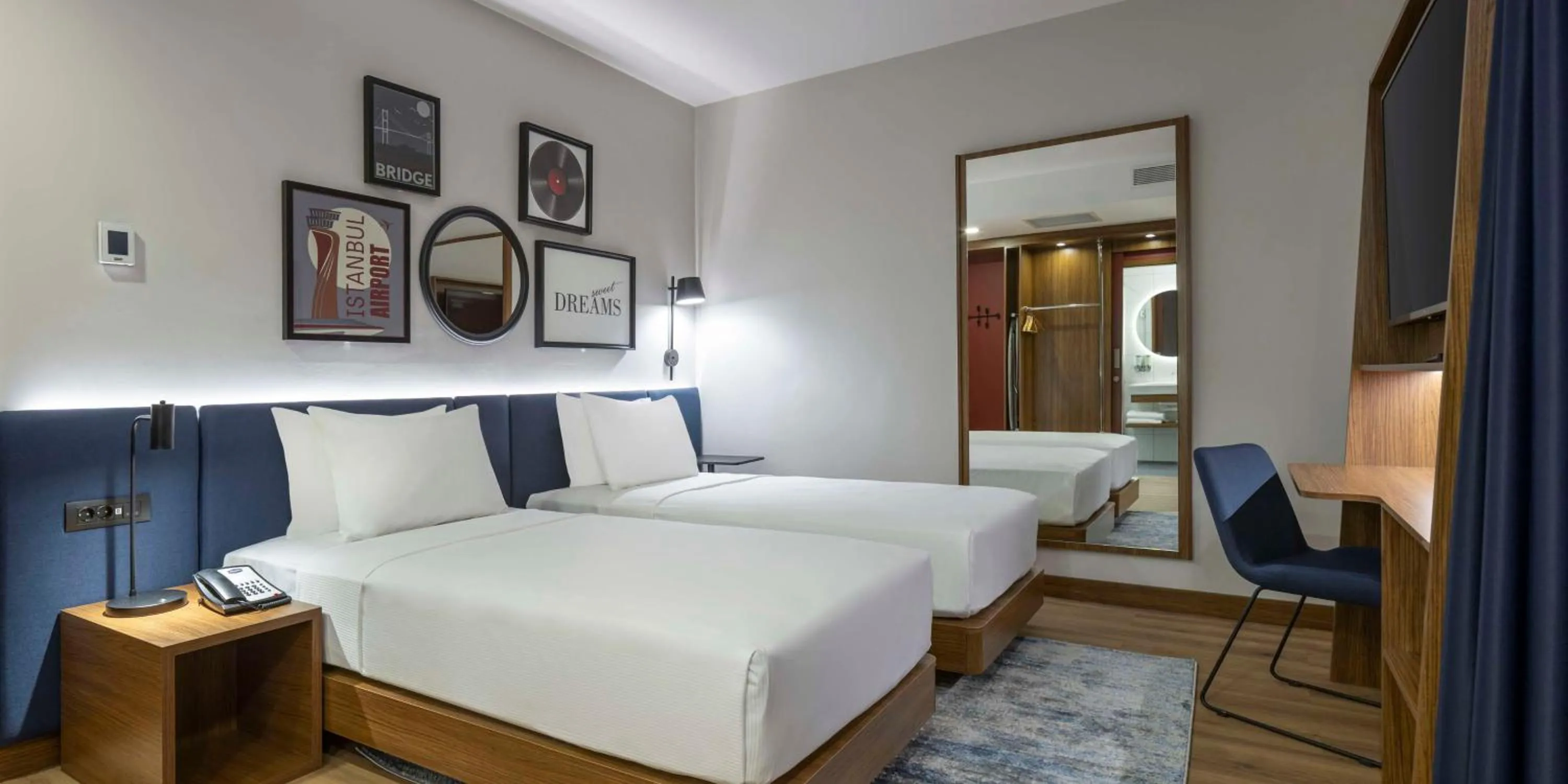Bed in Hampton By Hilton Istanbul Airport, Arnavutkoy