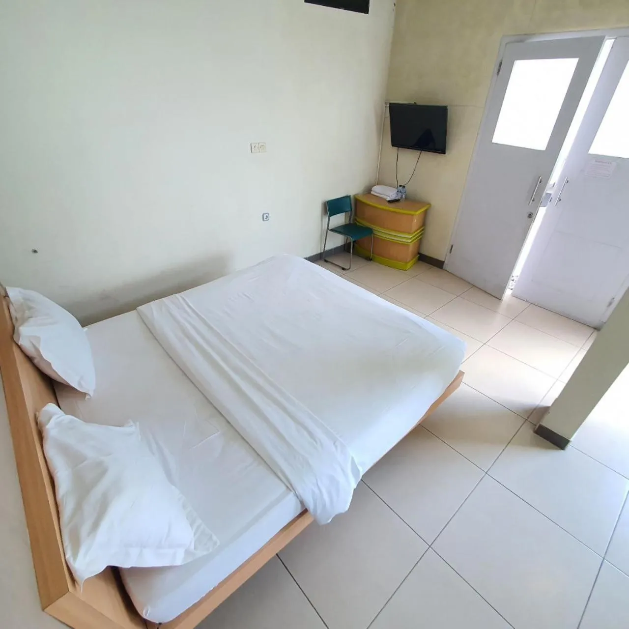 Bed in Candi Panggung Family Guest House Syariah