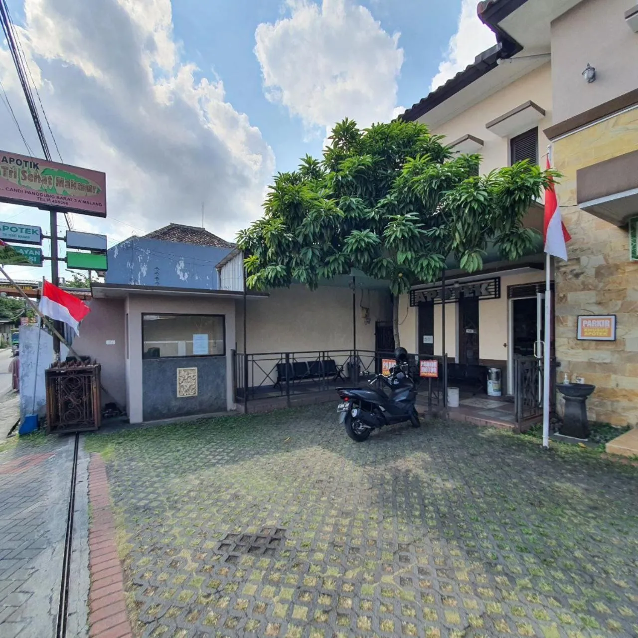 Property building in Candi Panggung Family Guest House Syariah