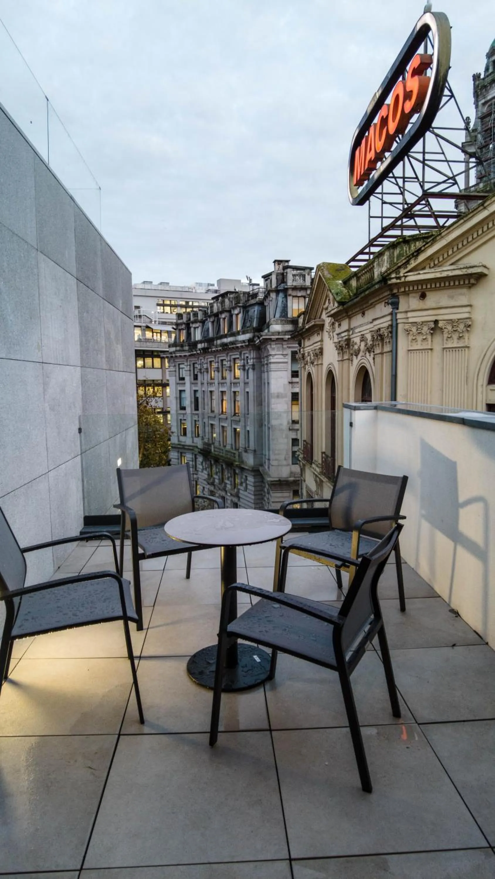 Balcony/Terrace in TURIM Oporto Hotel
