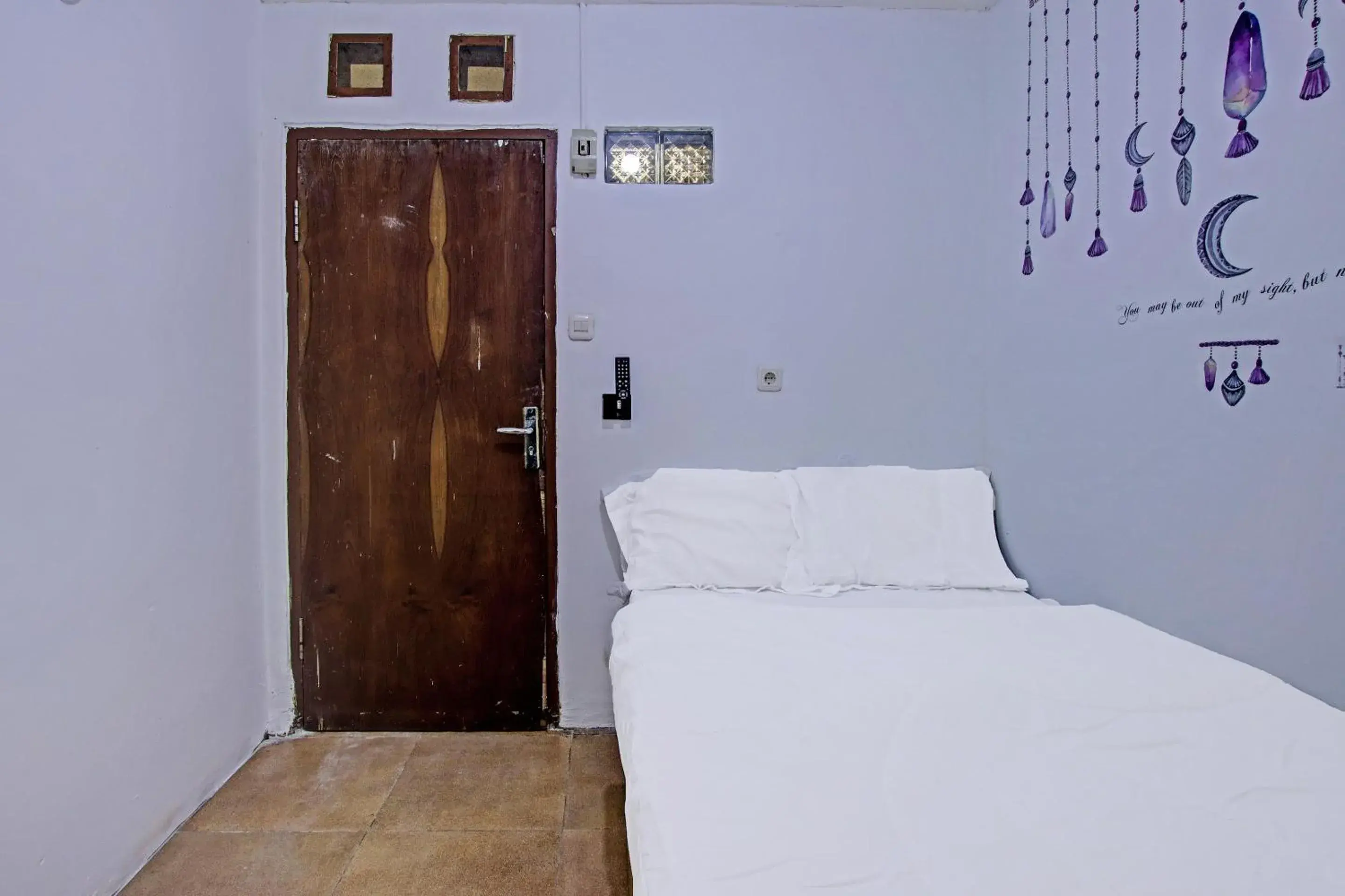 Double Room in Hotel O Kedai Cinta Guest House Double Room in Hotel O Kedai Cinta Guest House