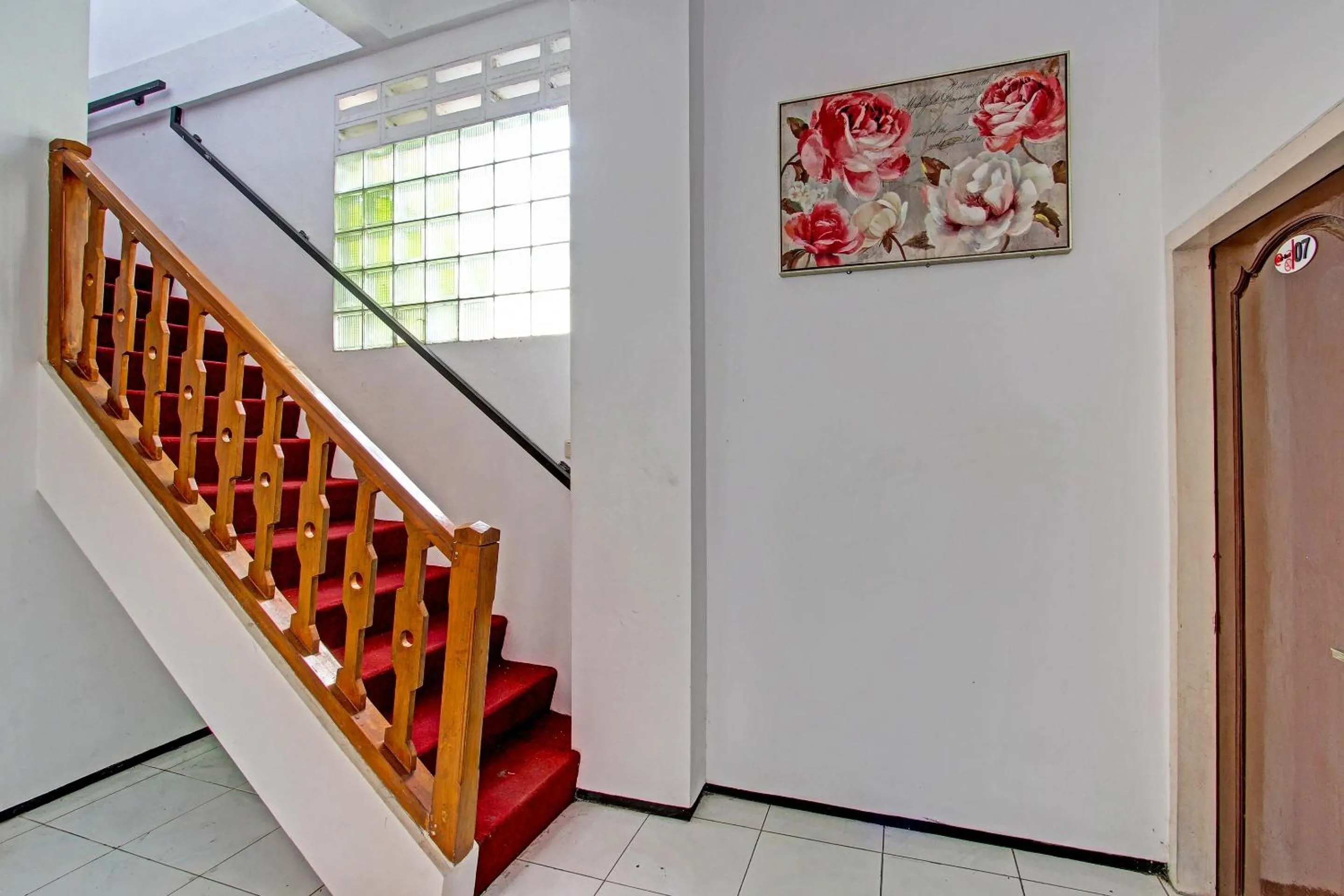 Lobby or reception in OYO Life 91523 Kenari Guesthouse