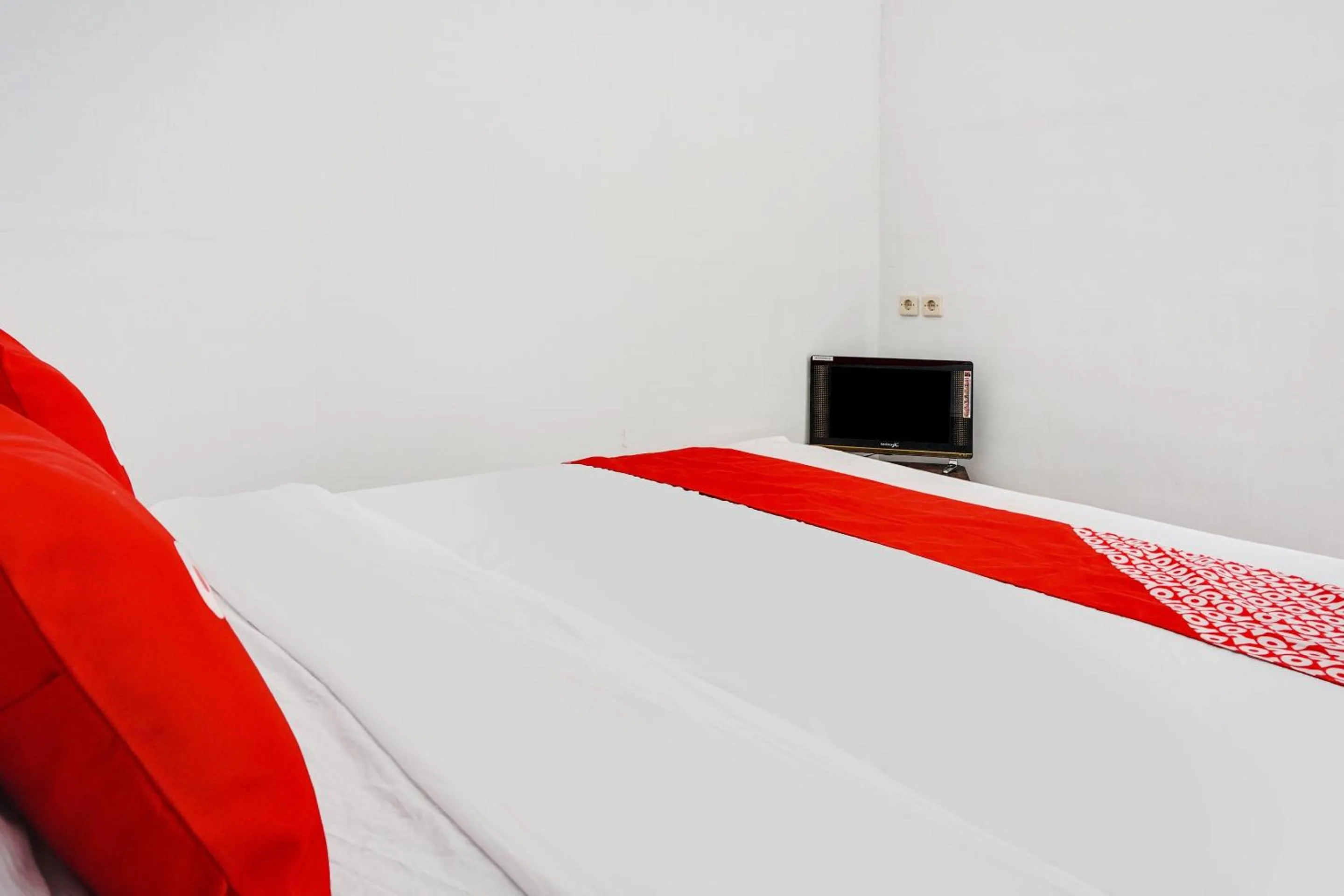 Bedroom, Bed in OYO Life 91544 Homestay Biru Blukid