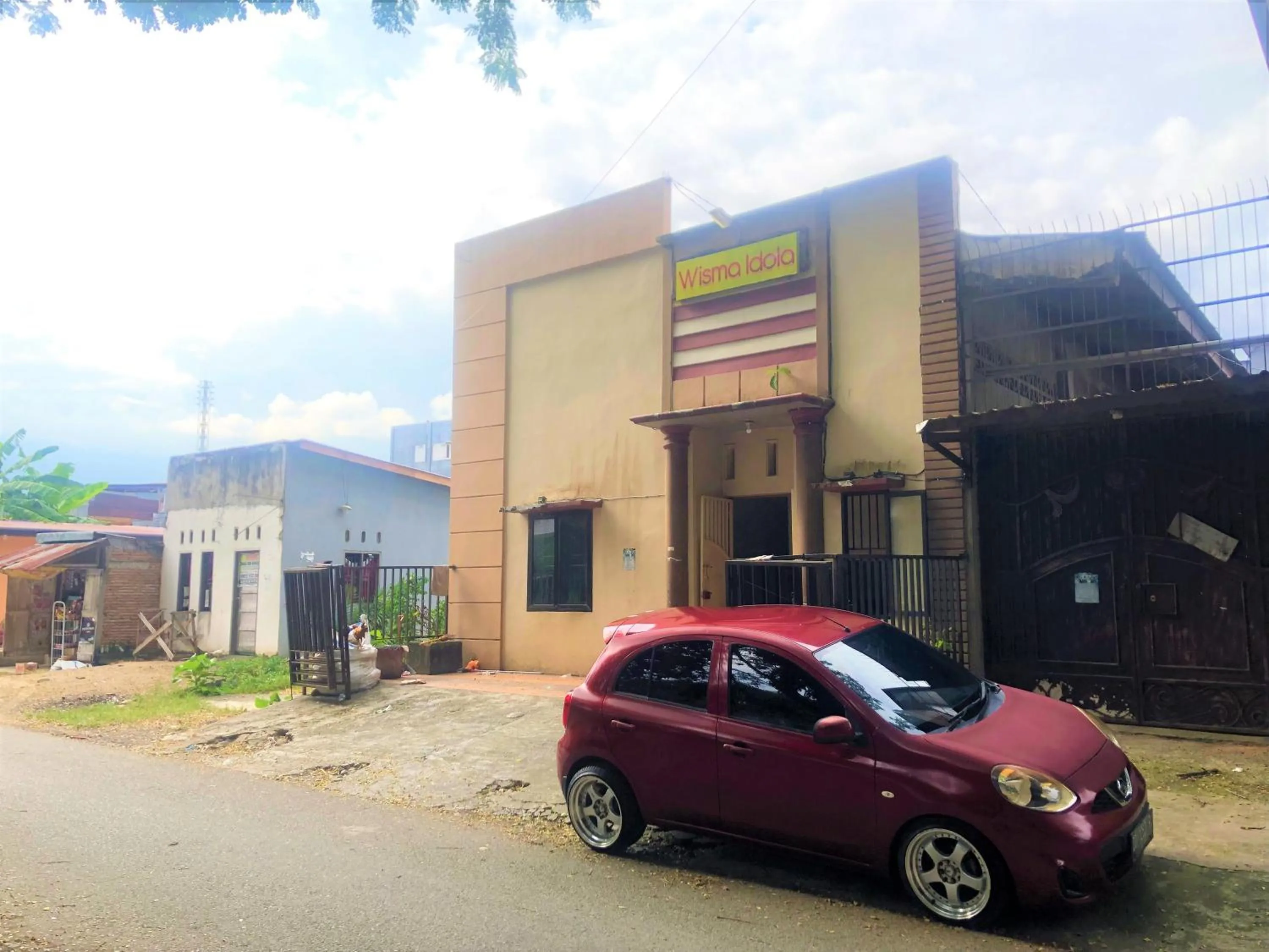 Property building in Wisma Idola Palopo