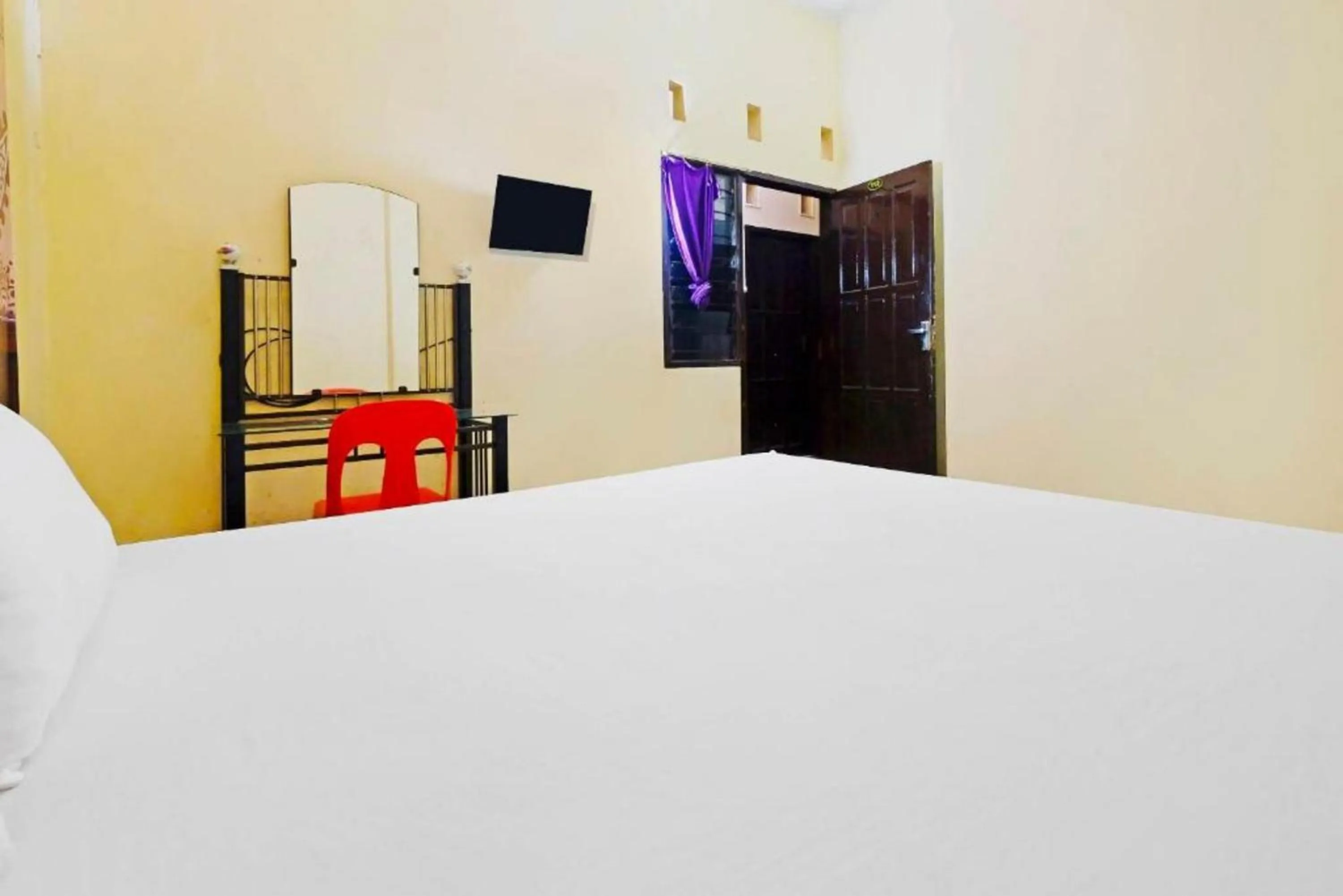 Bed in Wisma Idola Palopo