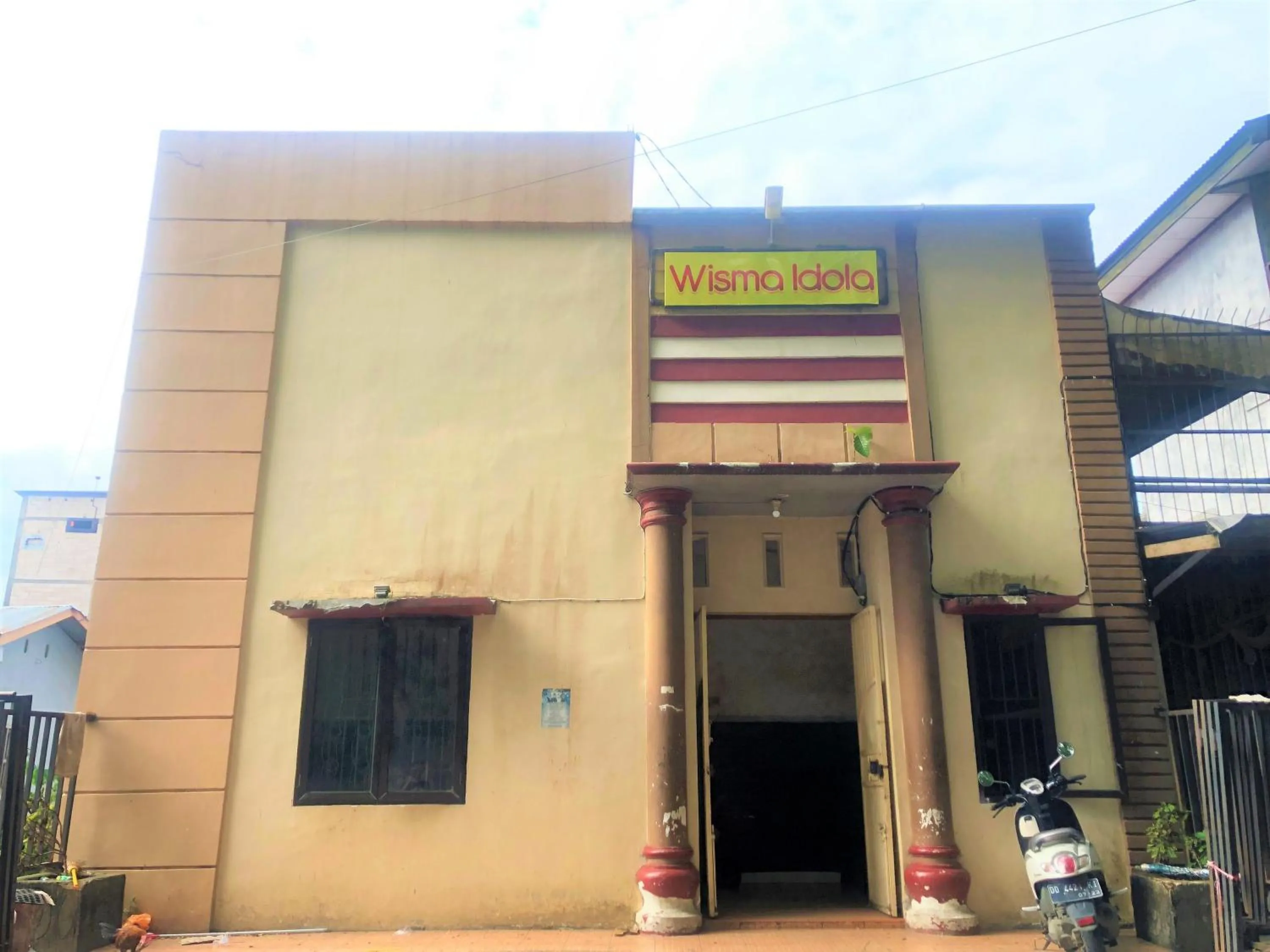 Property building in Wisma Idola Palopo