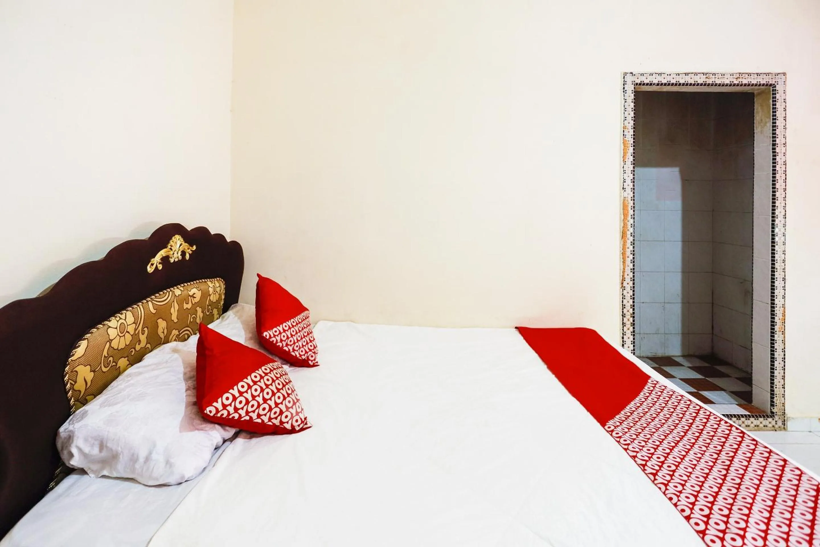 Bedroom, Bed in Hotel O Siantan Anambas Syariah NearHarbour Bay Ferry