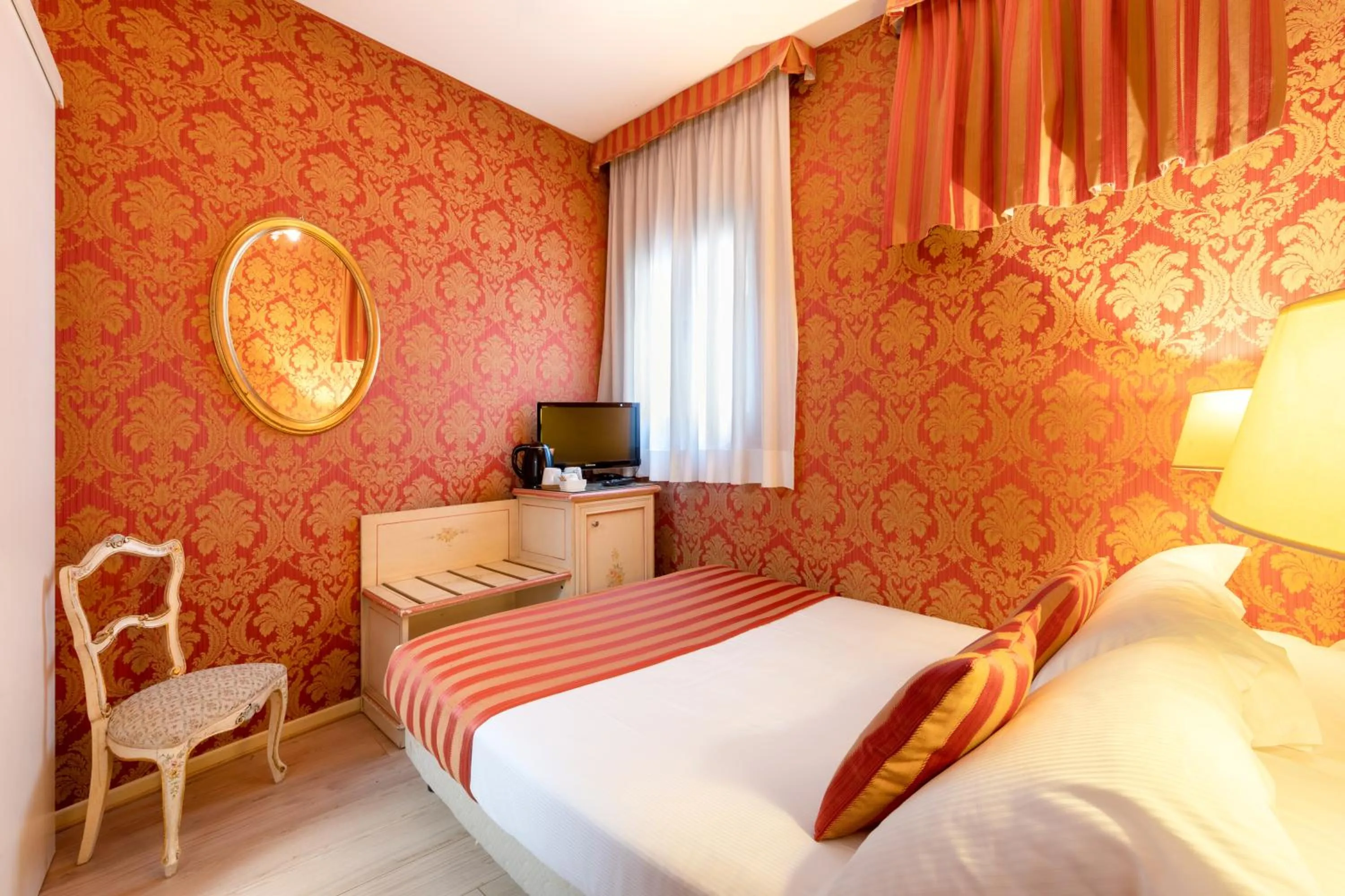 Bed in Hotel San Giorgio