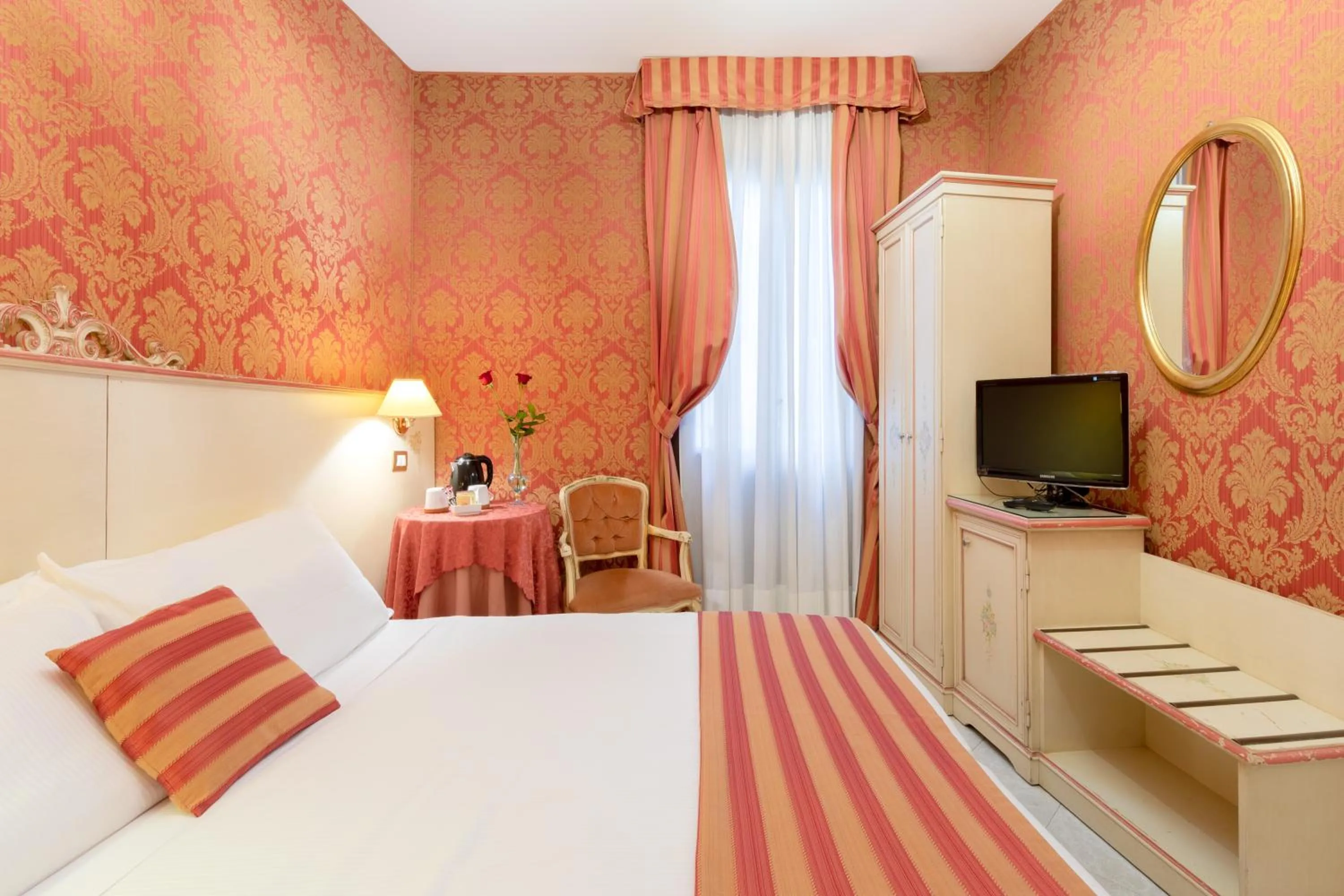 Bed in Hotel San Giorgio