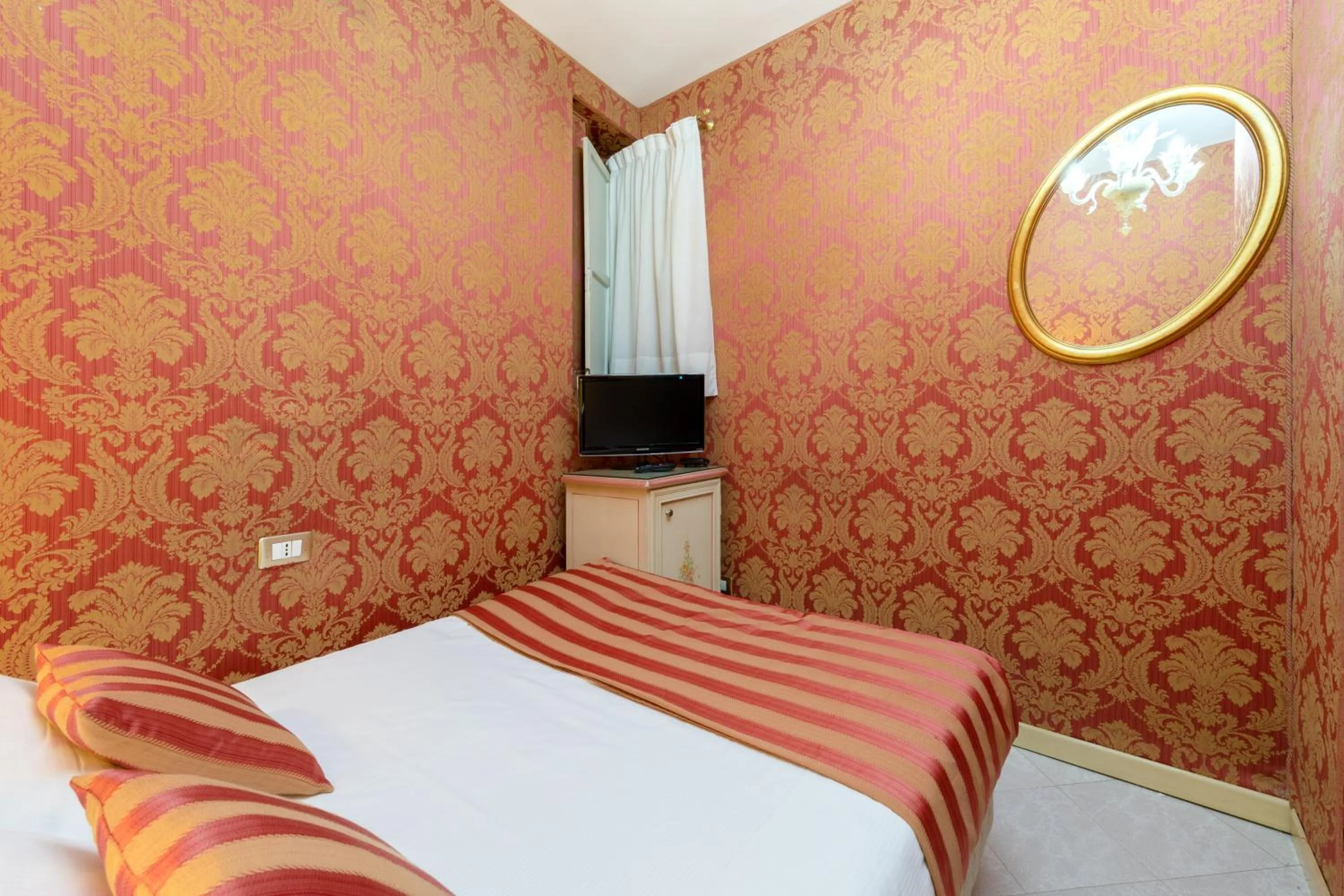 Bed in Hotel San Giorgio