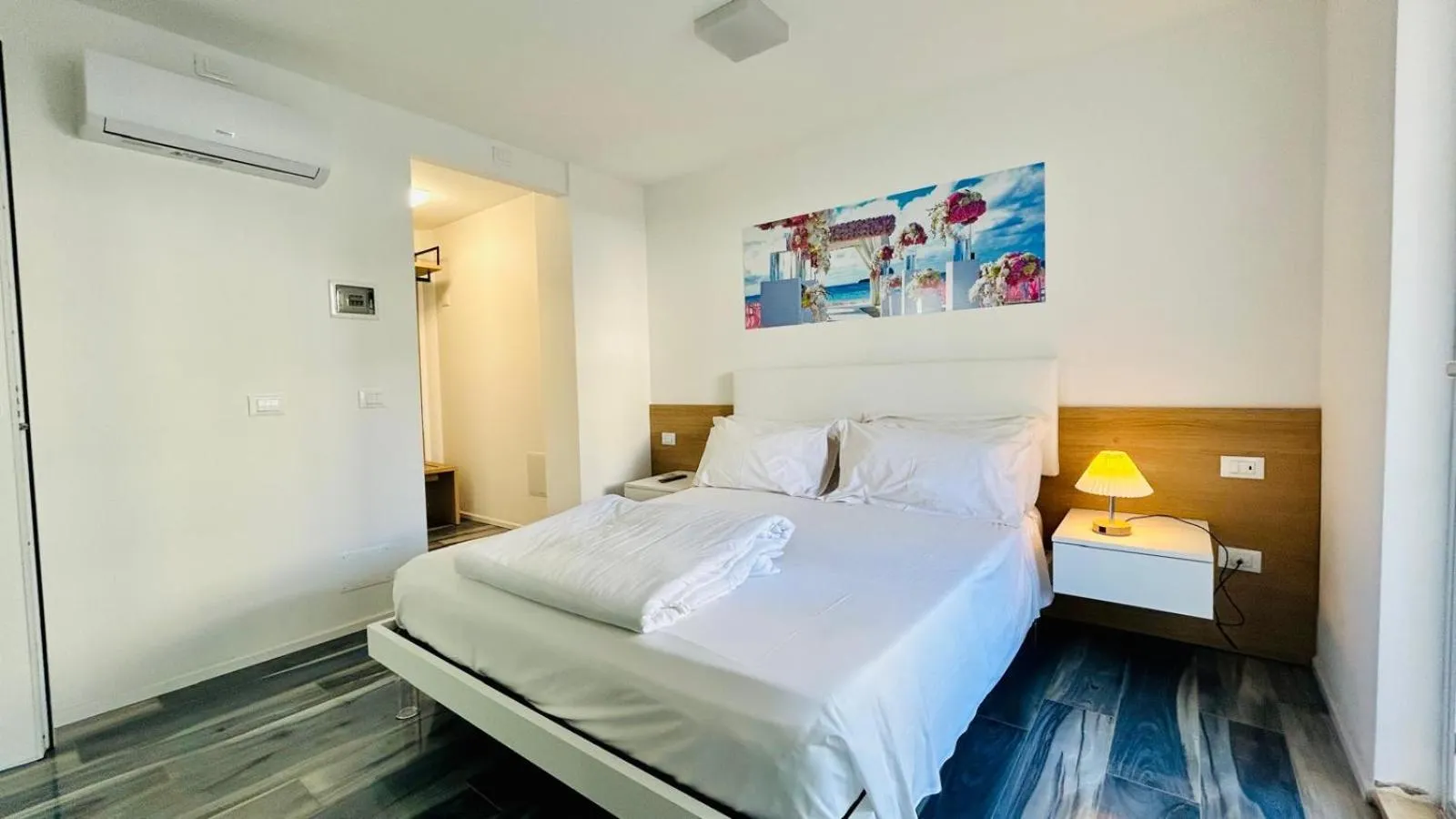 Bed in I Bordin Home