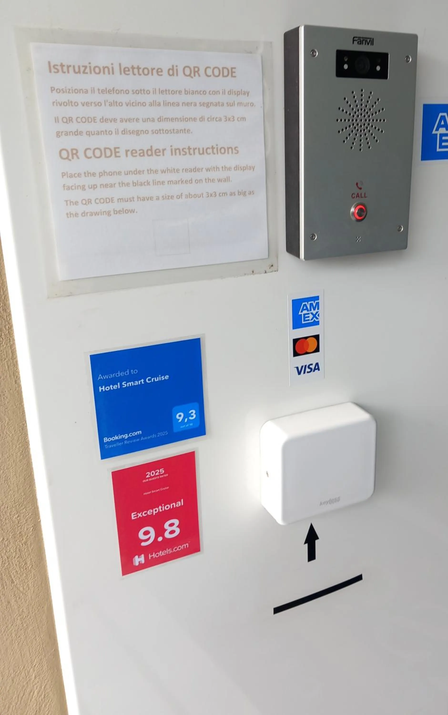 Property building in Hotel Smart Cruise