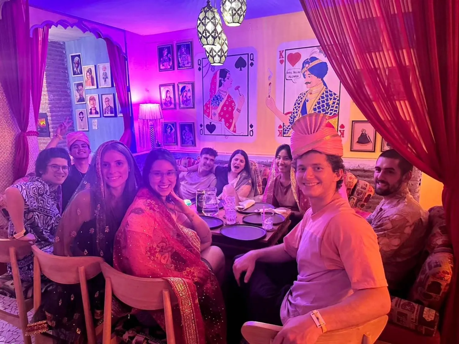 Restaurant/places to eat in Khao San Social Capsule Hostel