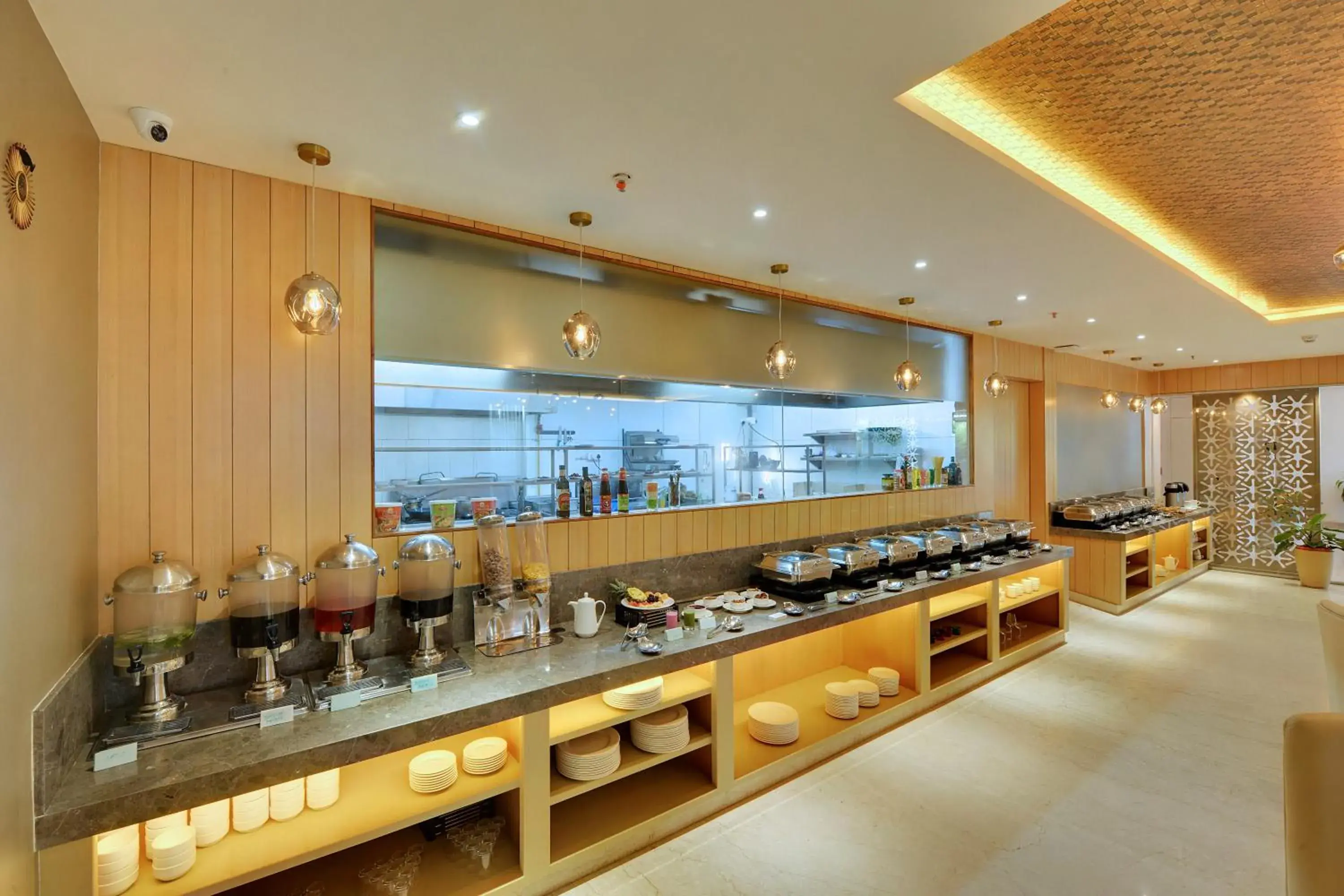 Restaurant/places to eat in Clarion Hotel Bangalore Restaurant/places to eat in Clarion Hotel Bangalore