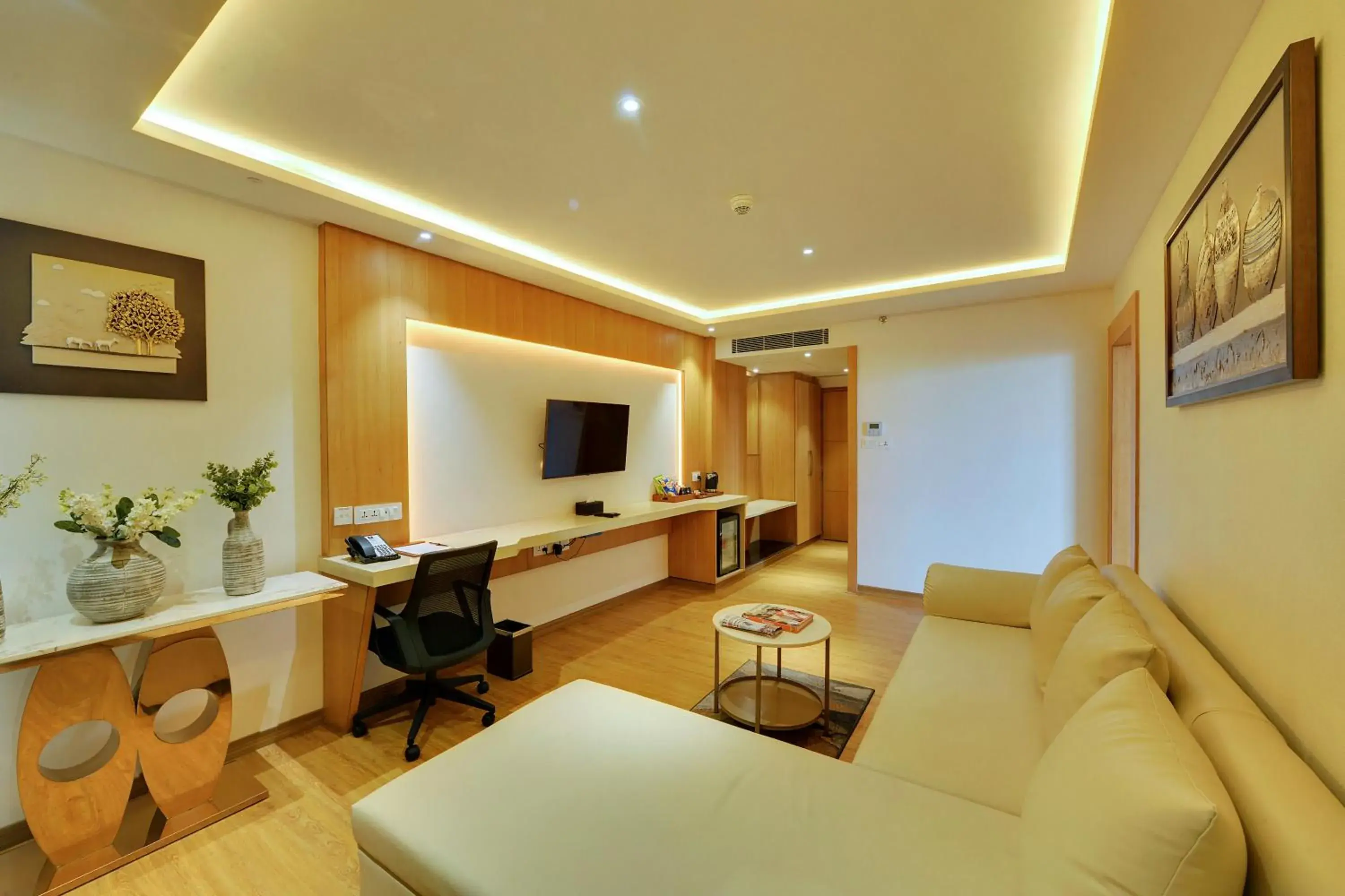 Living room in Clarion Hotel Bangalore Living room in Clarion Hotel Bangalore