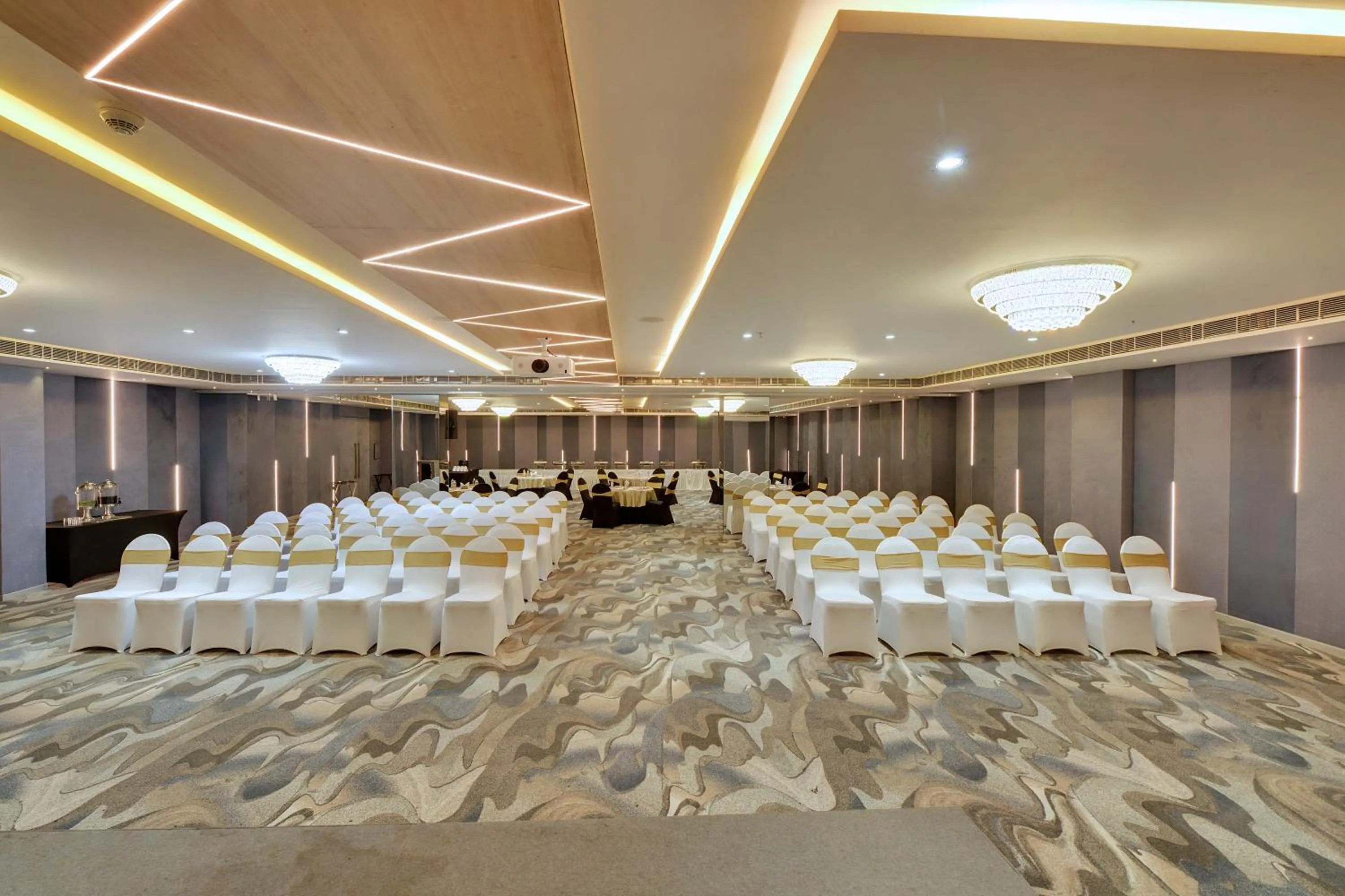 Banquet/Function facilities in Clarion Hotel Bangalore