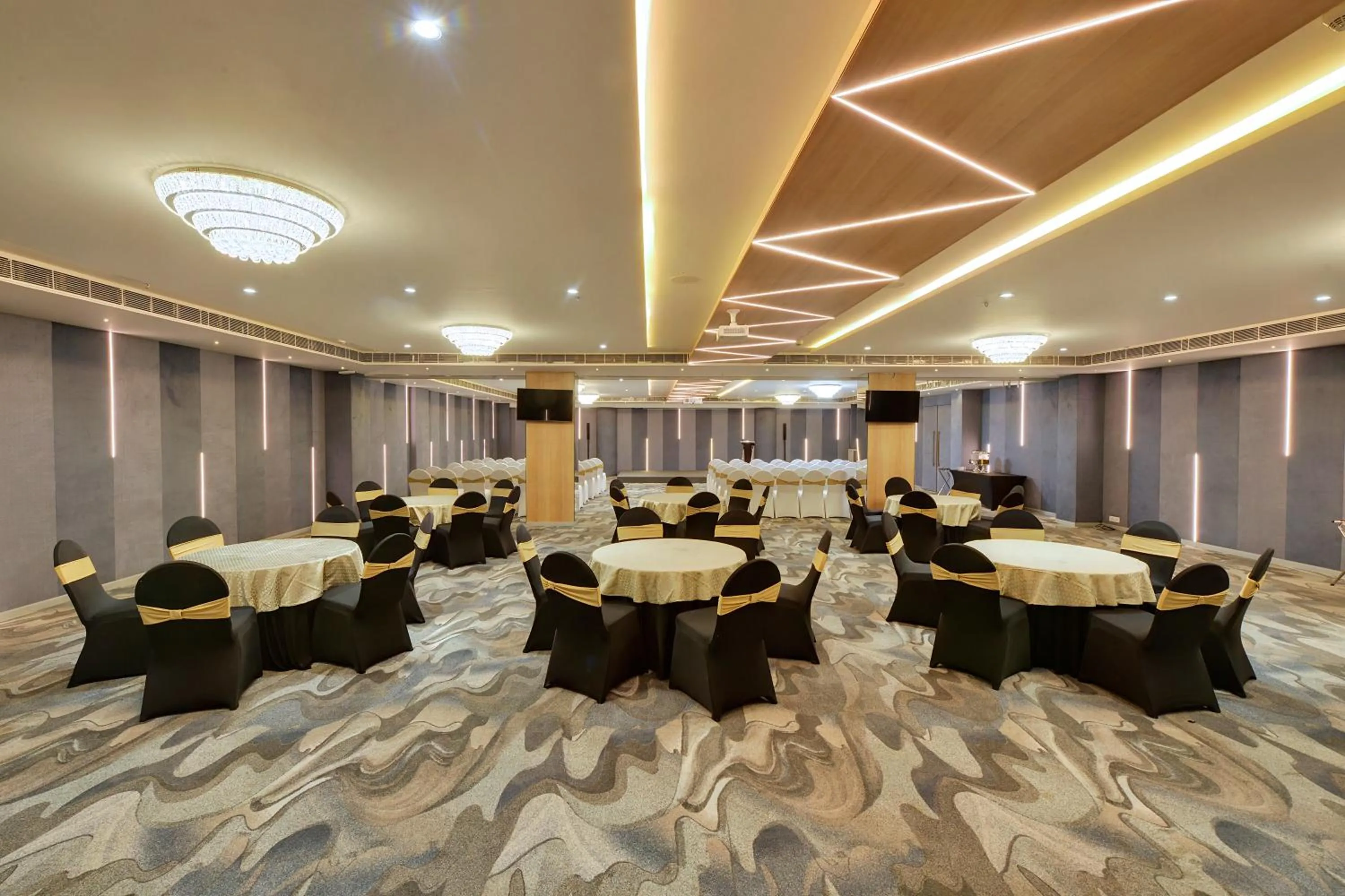 Banquet/Function facilities in Clarion Hotel Bangalore