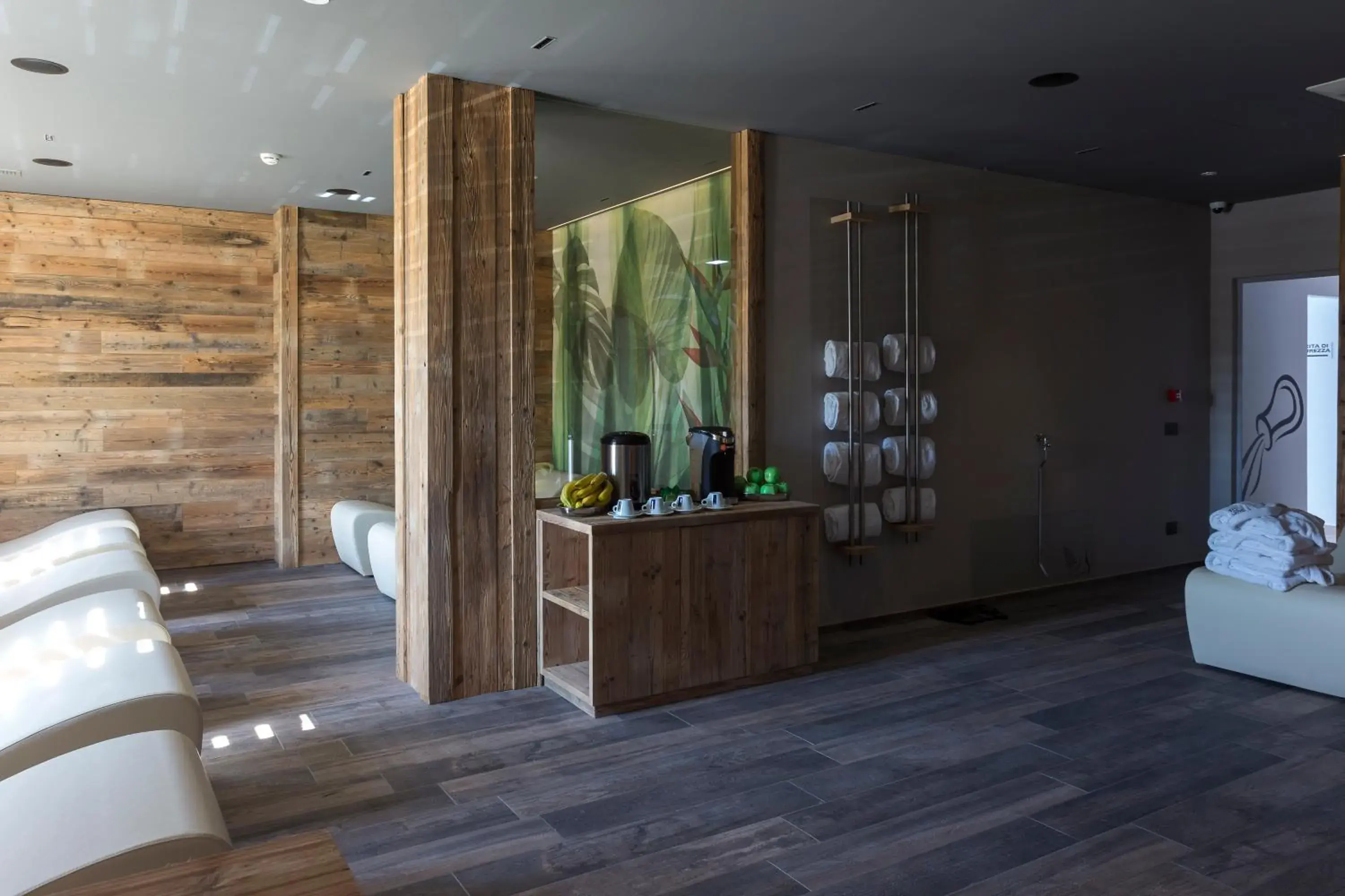 Spa and wellness centre/facilities in Hotel Le Palme Spa and wellness centre/facilities in Hotel Le Palme