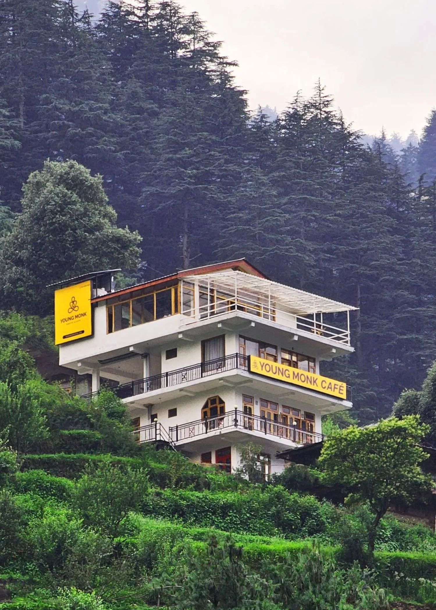 Property building in Young Monk Homestay Jibhi