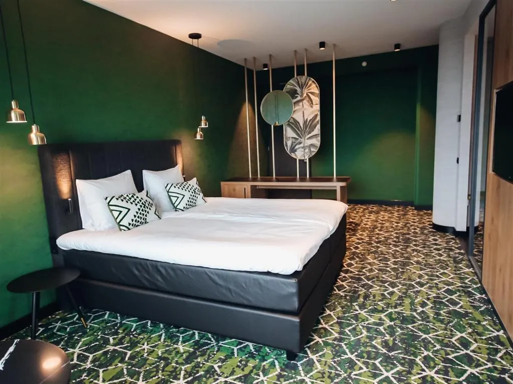 Bed in Van der Valk Hotel Schiedam