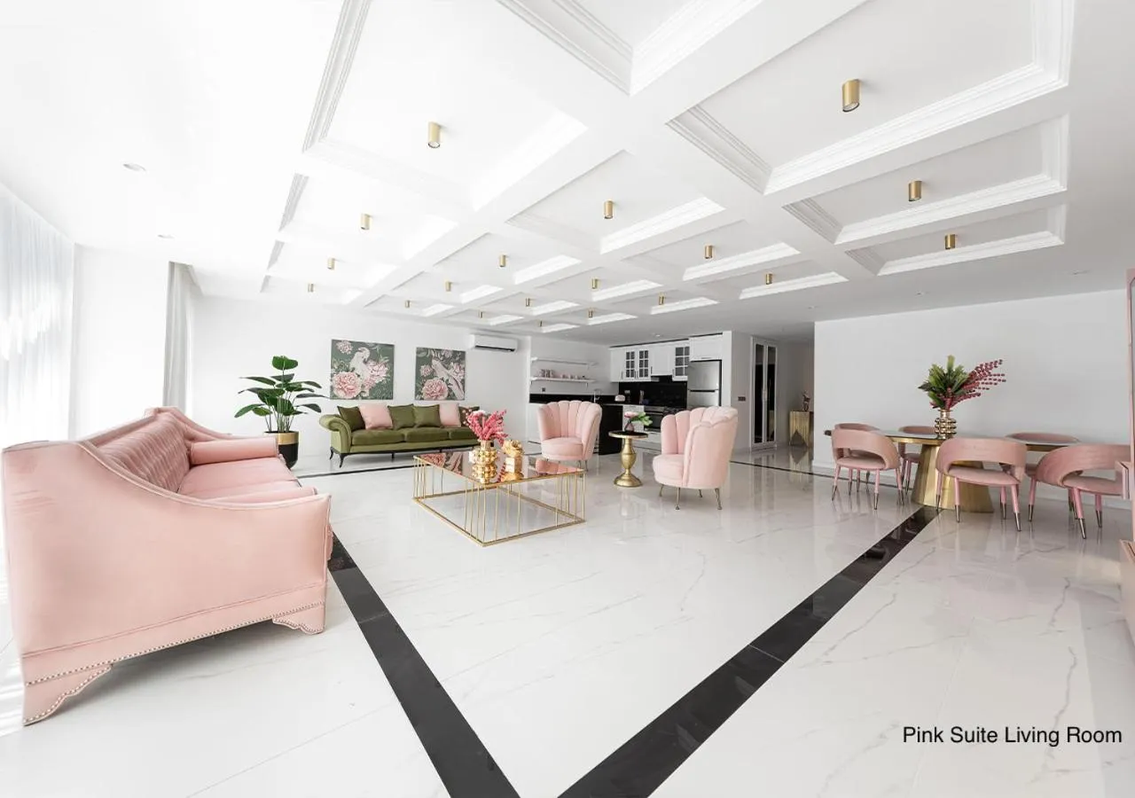 Living room, Bed in Luxury Suites by NOK ISTANBUL NISANTASI