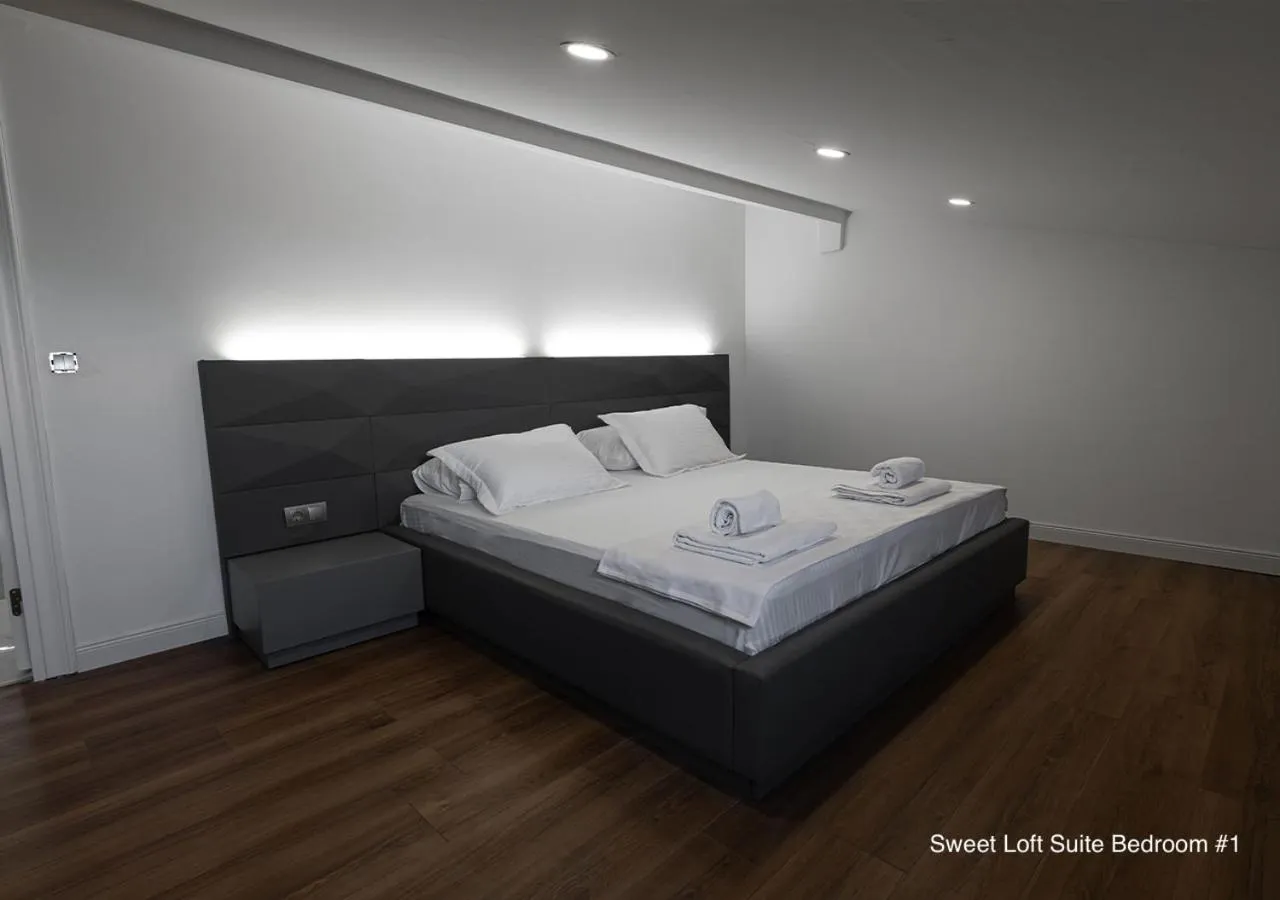 Bed in Luxury Suites by NOK ISTANBUL NISANTASI