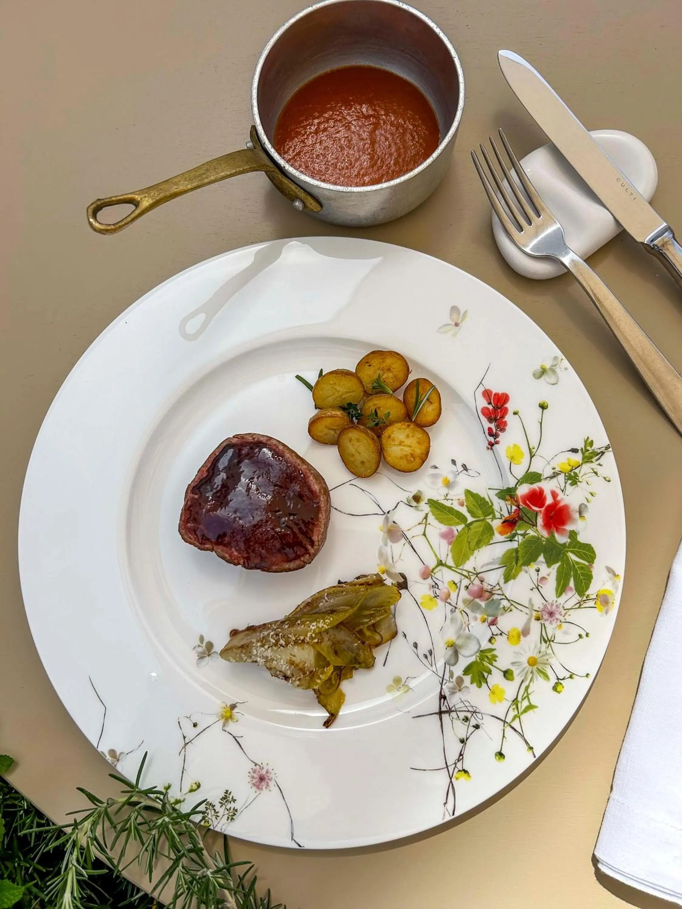 Restaurant/places to eat in La Sommità Relais & Chateaux