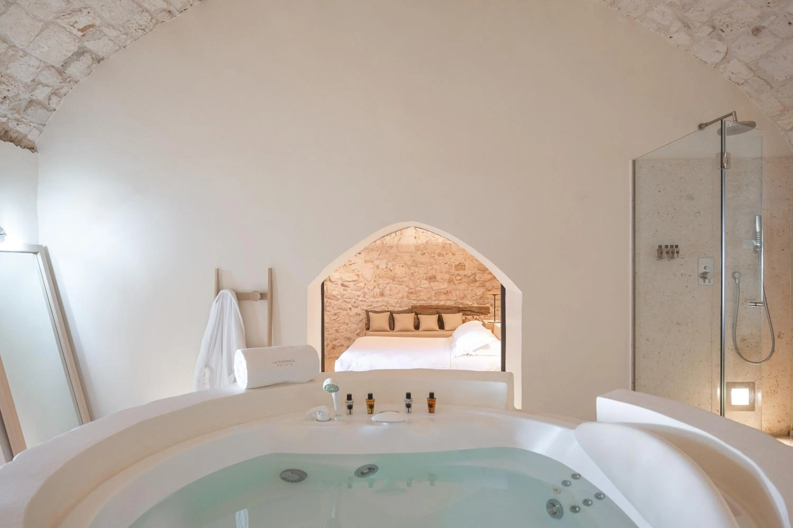 Bed in La Sommità Relais & Chateaux