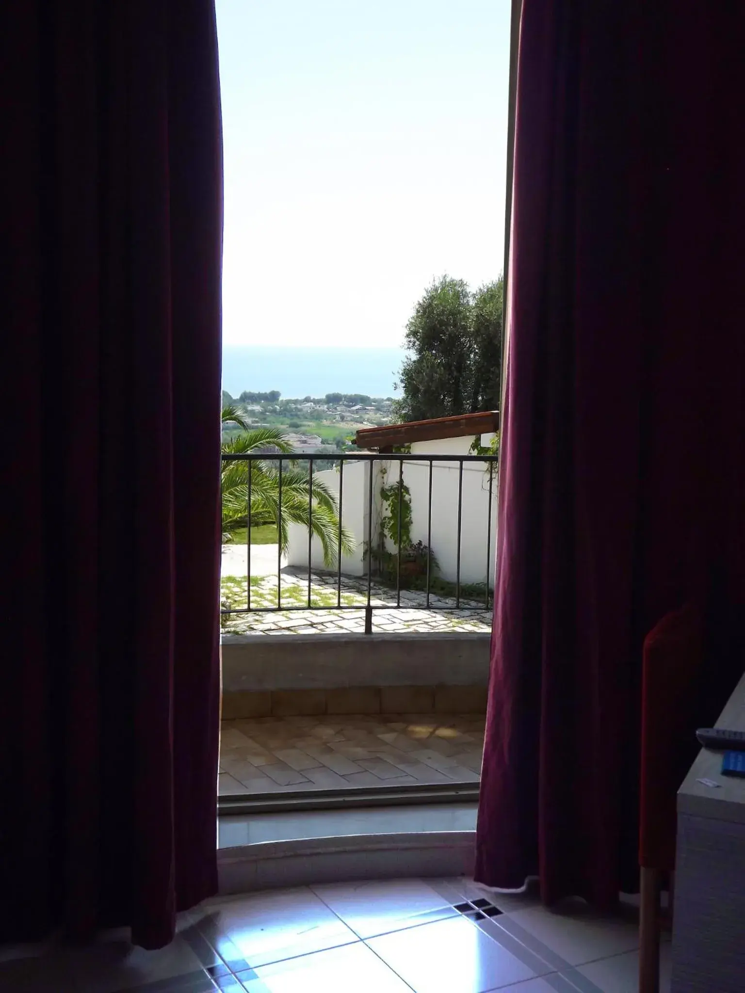 Double Room with Sea View in Residenza Collina Dei Pini Double Room with Sea View in Residenza Collina Dei Pini