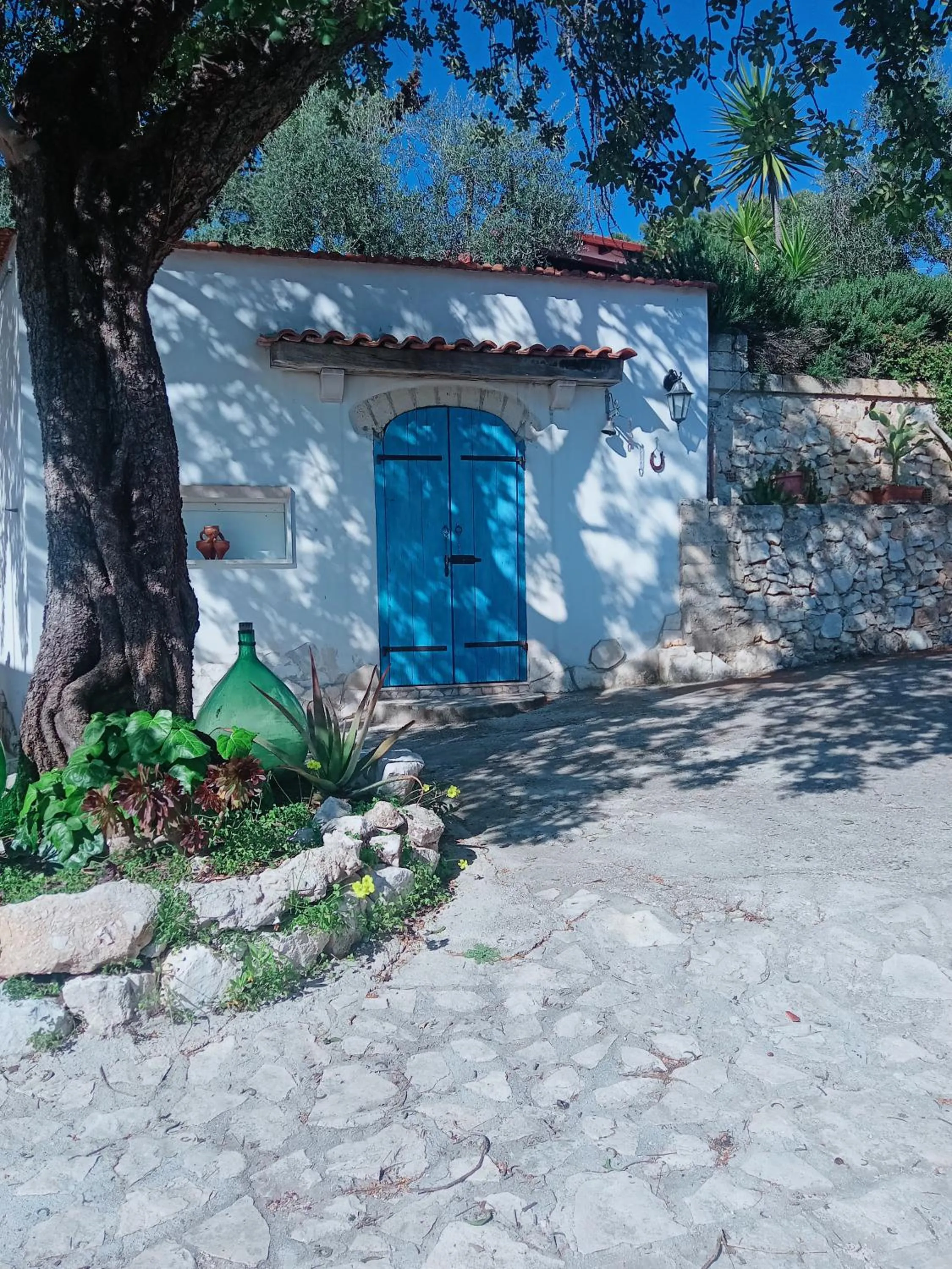 Garden in Residenza Collina Dei Pini