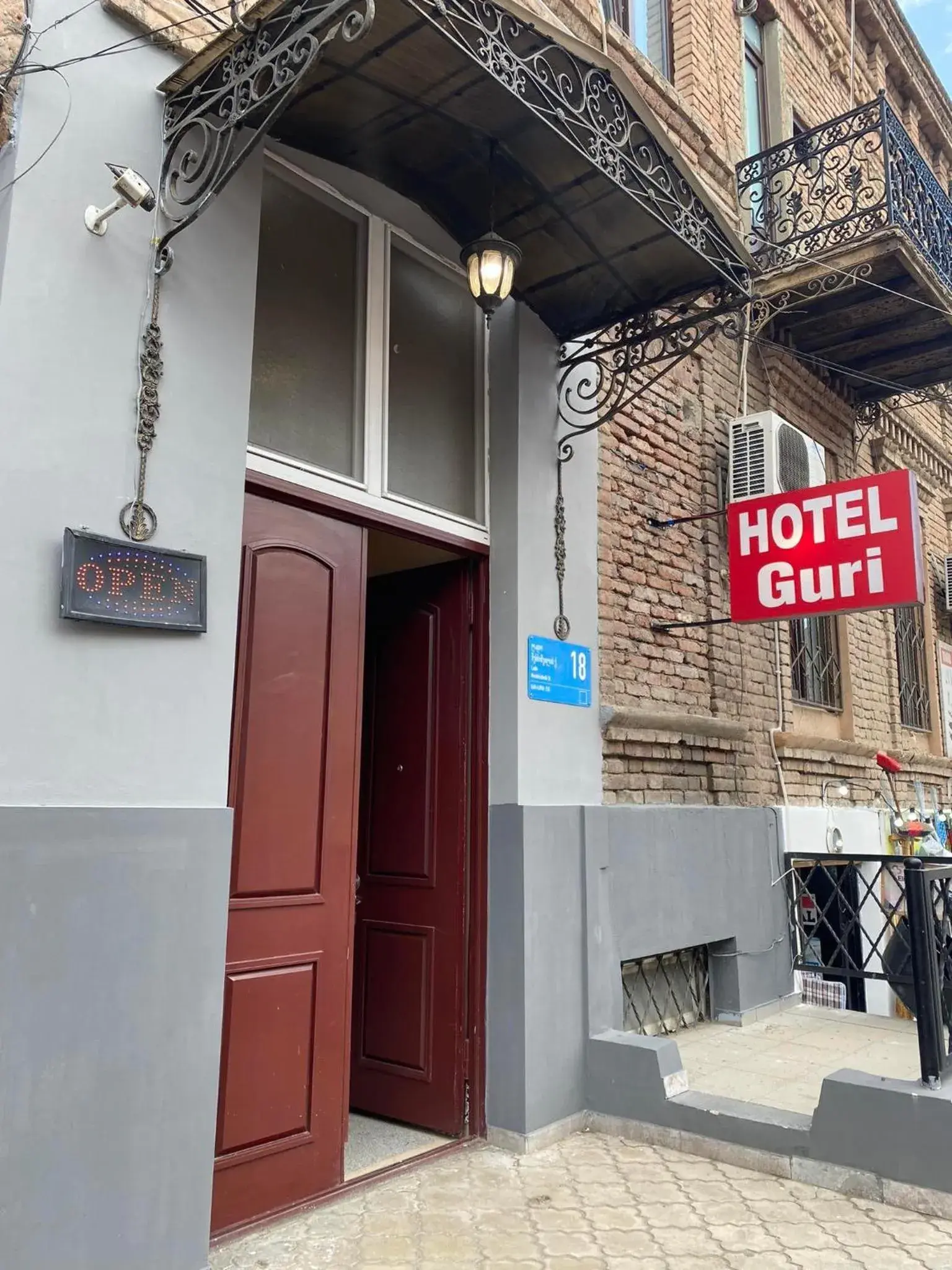 Hotel Guri Hotel Guri