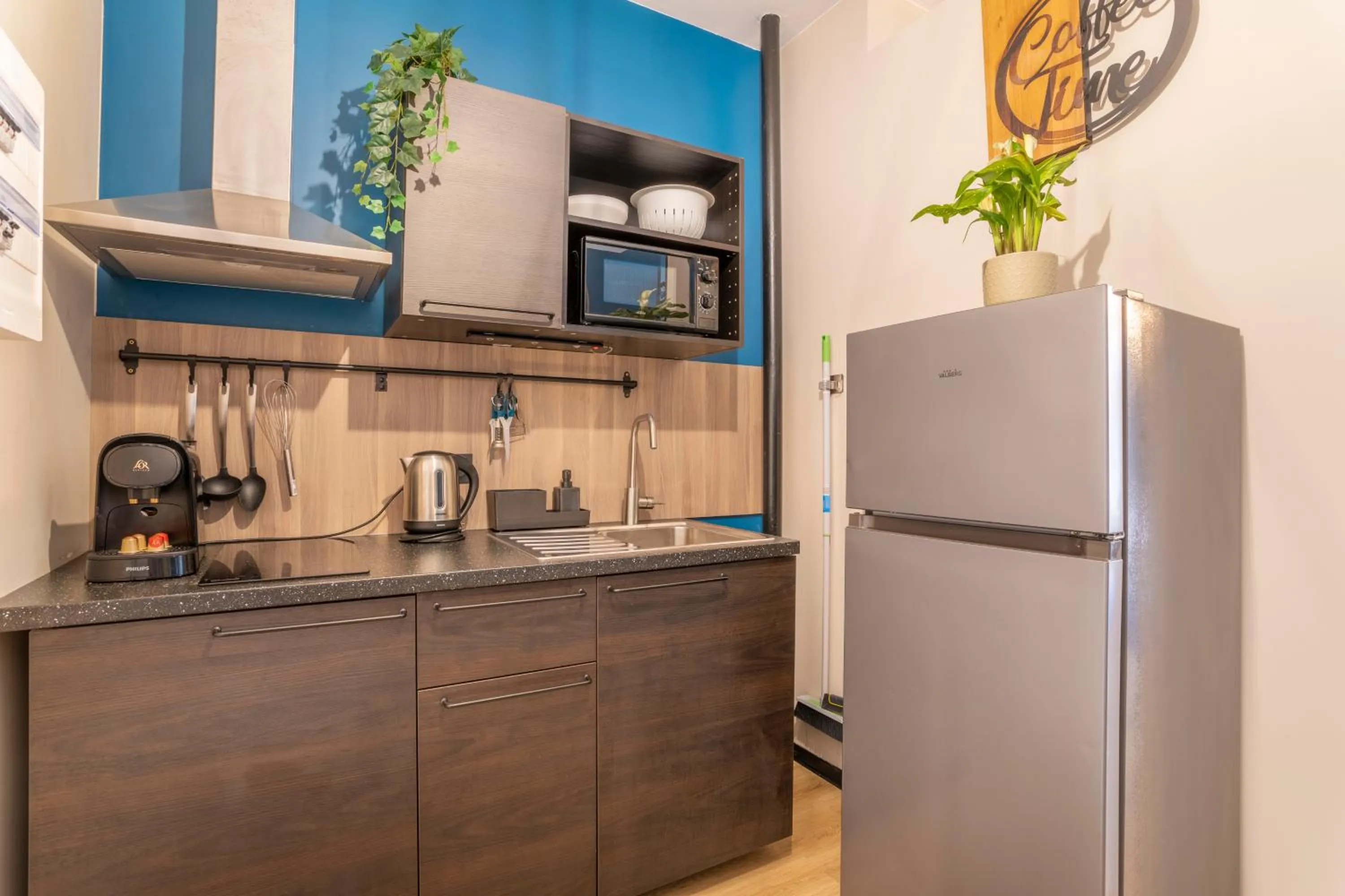 Coffee/tea facilities in ADIRA Résid'Marseille Vieux-port 2 étoiles