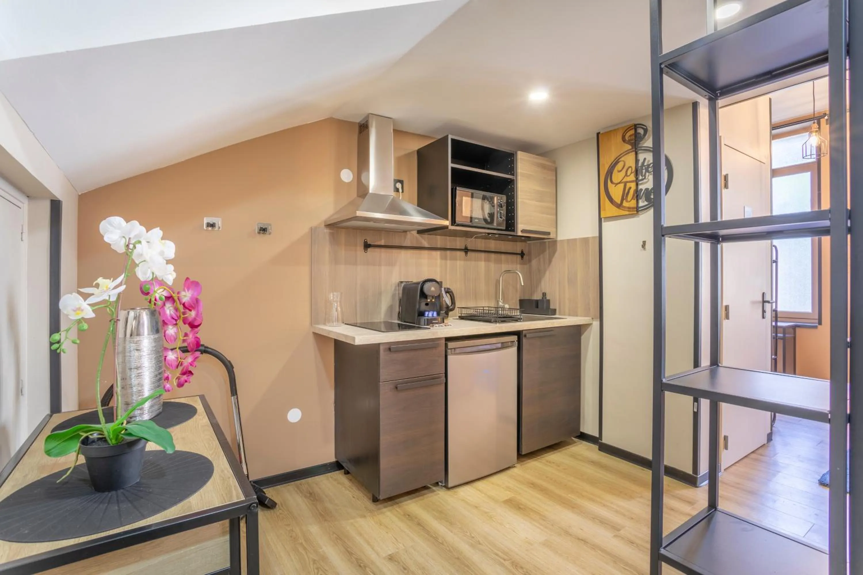 Dining area in ADIRA Résid'Marseille Vieux-port 2 étoiles