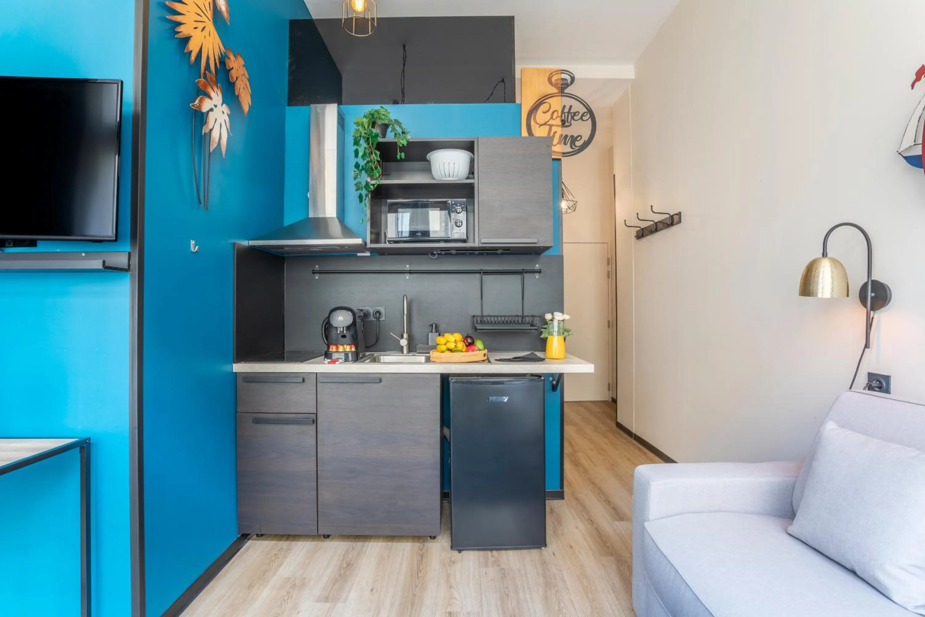 TV and multimedia in ADIRA Résid'Marseille Vieux-port 2 étoiles