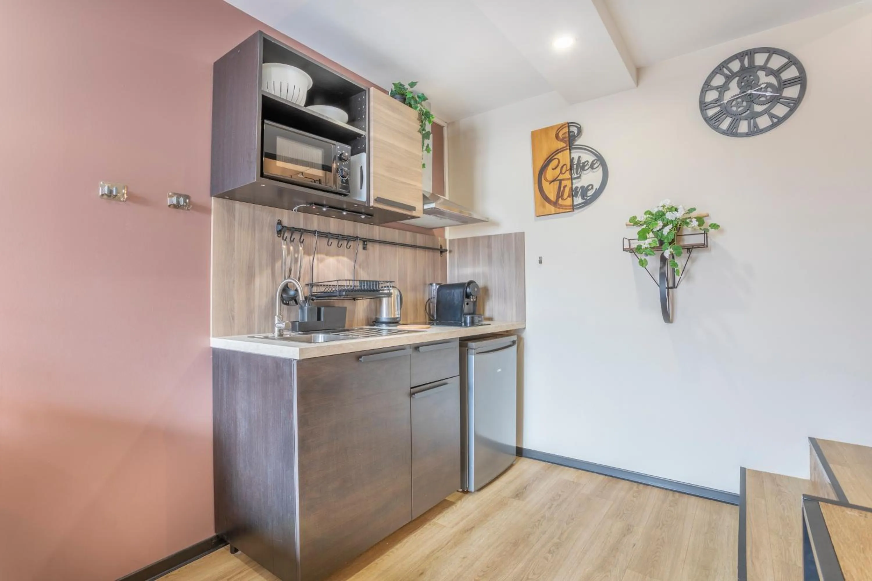 Kitchen or kitchenette in ADIRA Résid'Marseille Vieux-port 2 étoiles