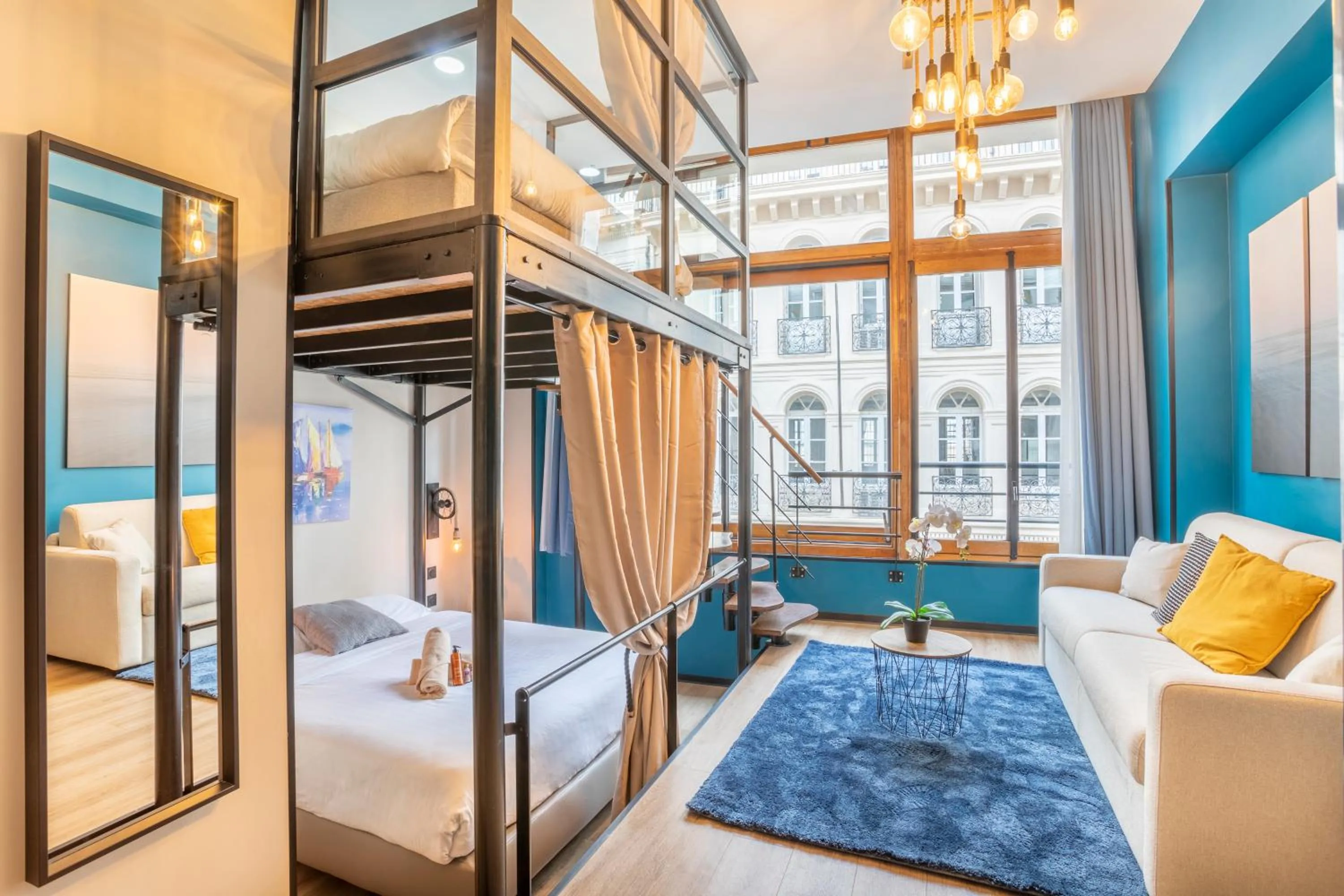 Bed in ADIRA Résid'Marseille Vieux-port 2 étoiles