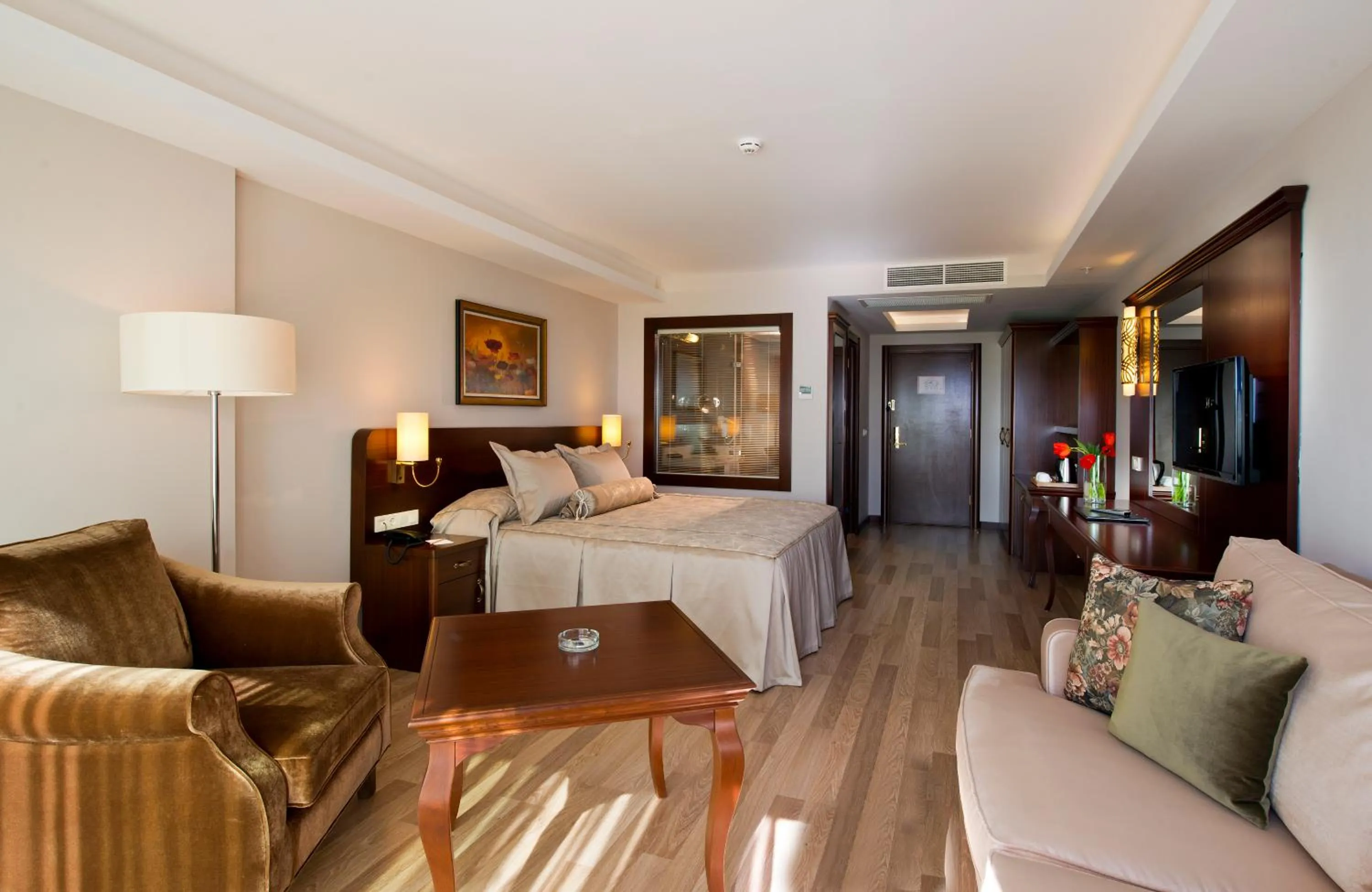 Photo of the whole room, Bed in Prime Boutique Hotel