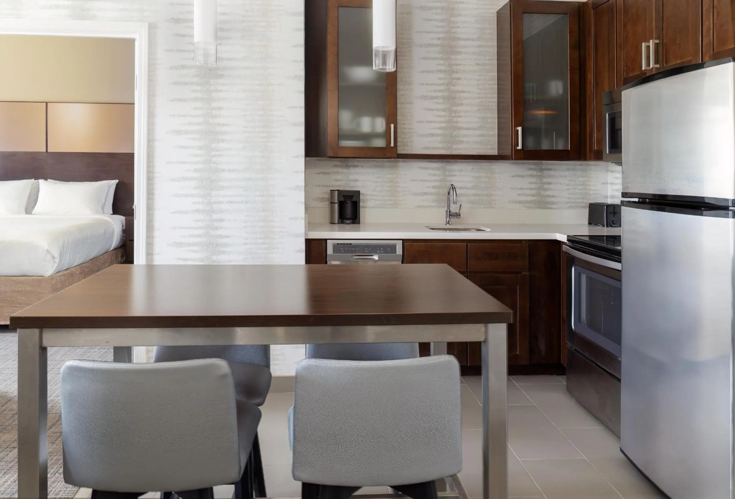 oven in Residence Inn by Marriott Columbus Polaris