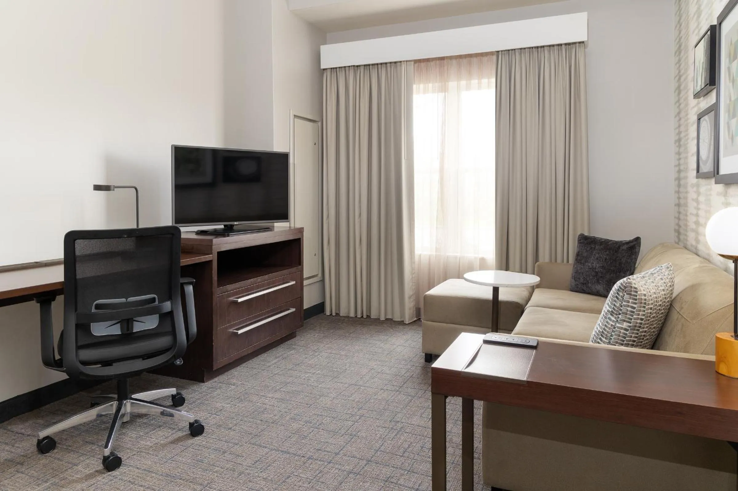 Living room in Residence Inn by Marriott Columbus Polaris