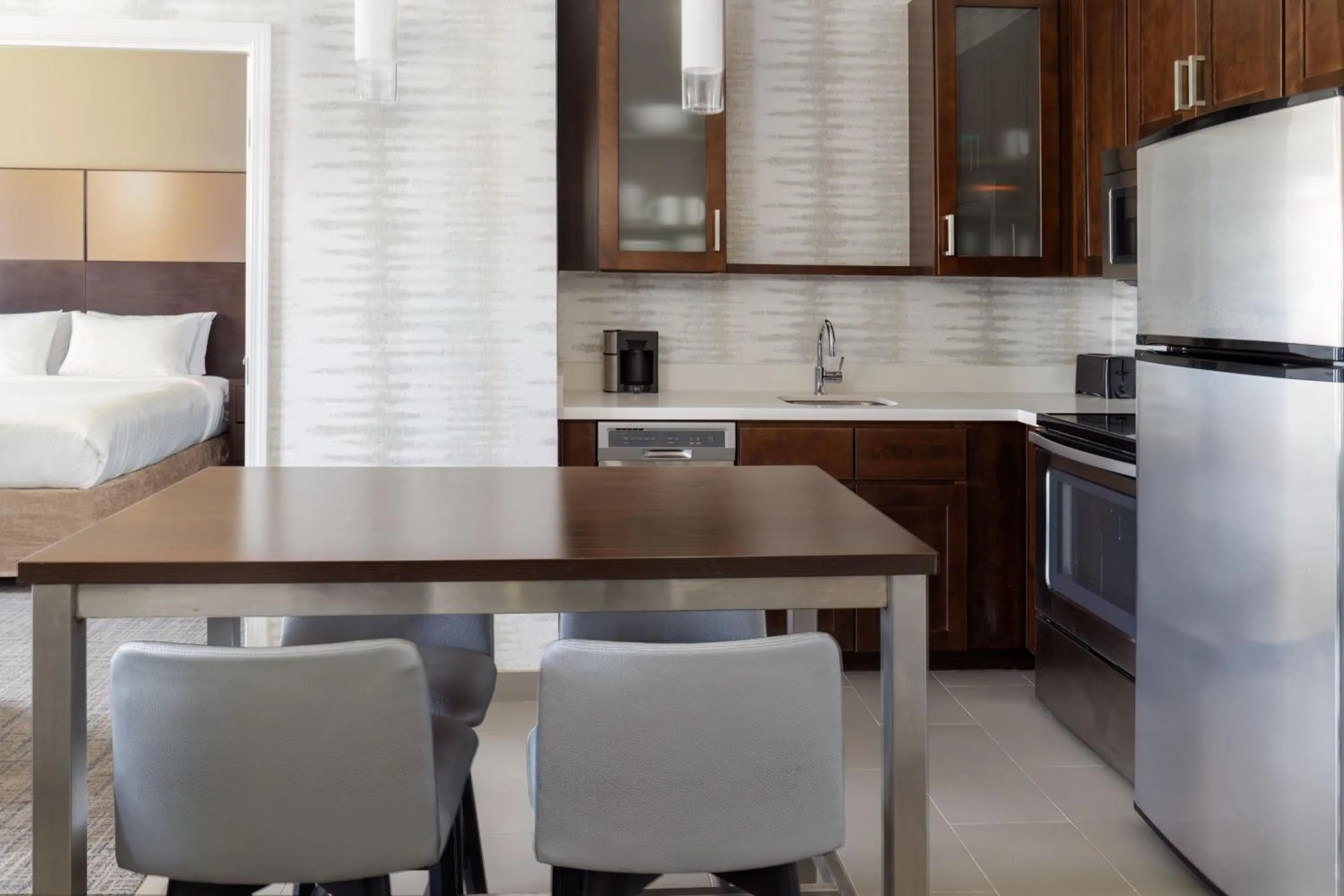 Bedroom in Residence Inn by Marriott Columbus Polaris