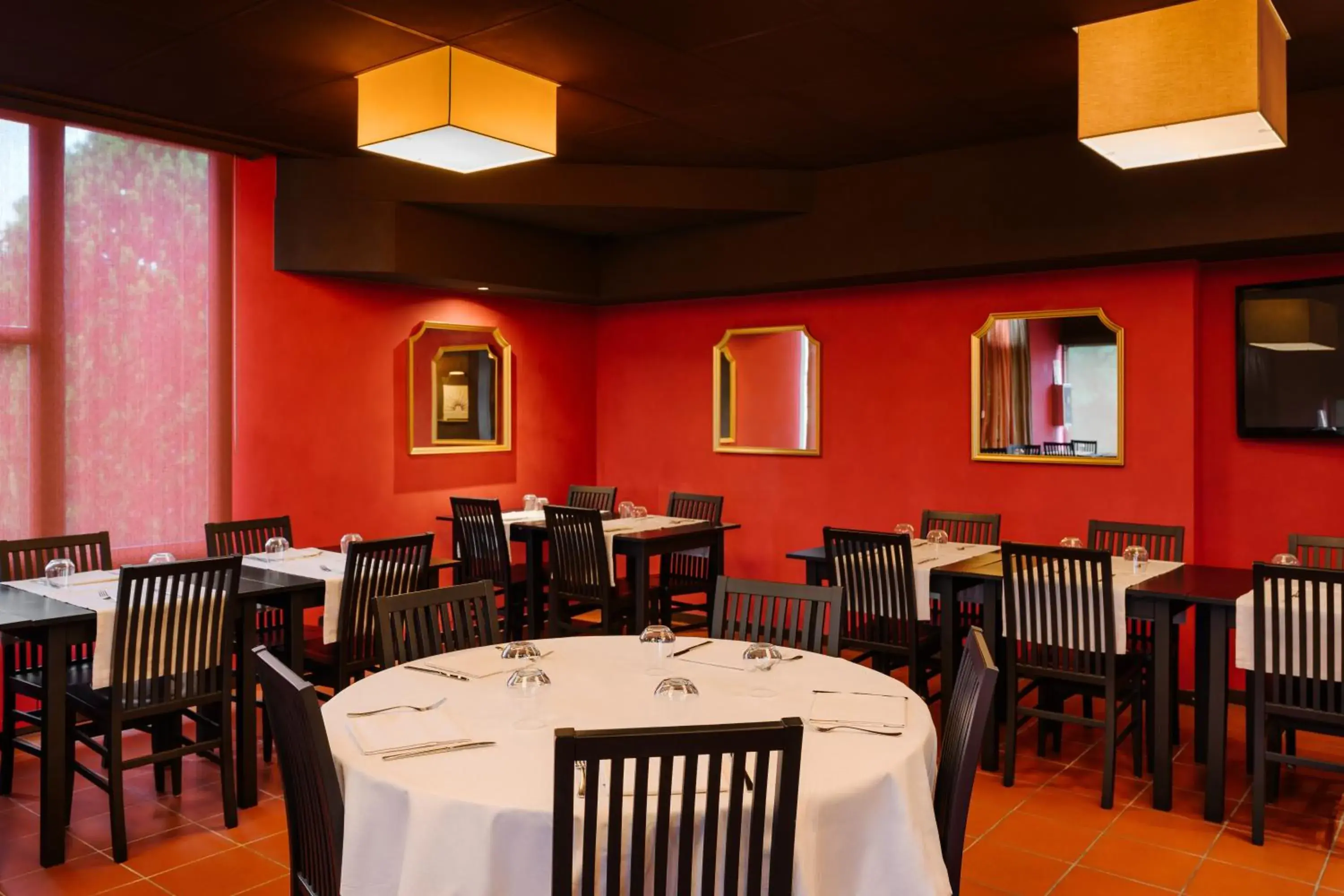 Restaurant/places to eat in Smart Hotel King, by R Collection Hotels Restaurant/places to eat in Smart Hotel King, by R Collection Hotels