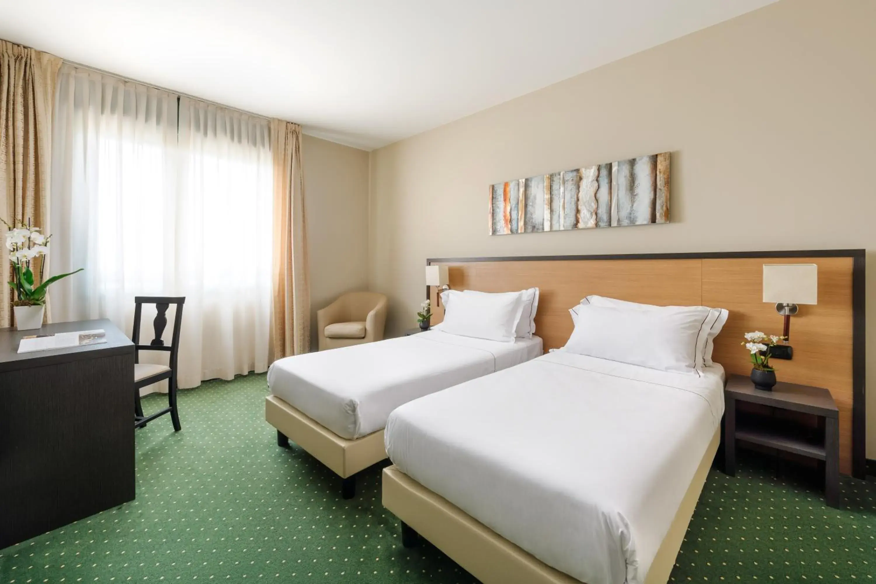 Bed in Smart Hotel King, by R Collection Hotels Bed in Smart Hotel King, by R Collection Hotels