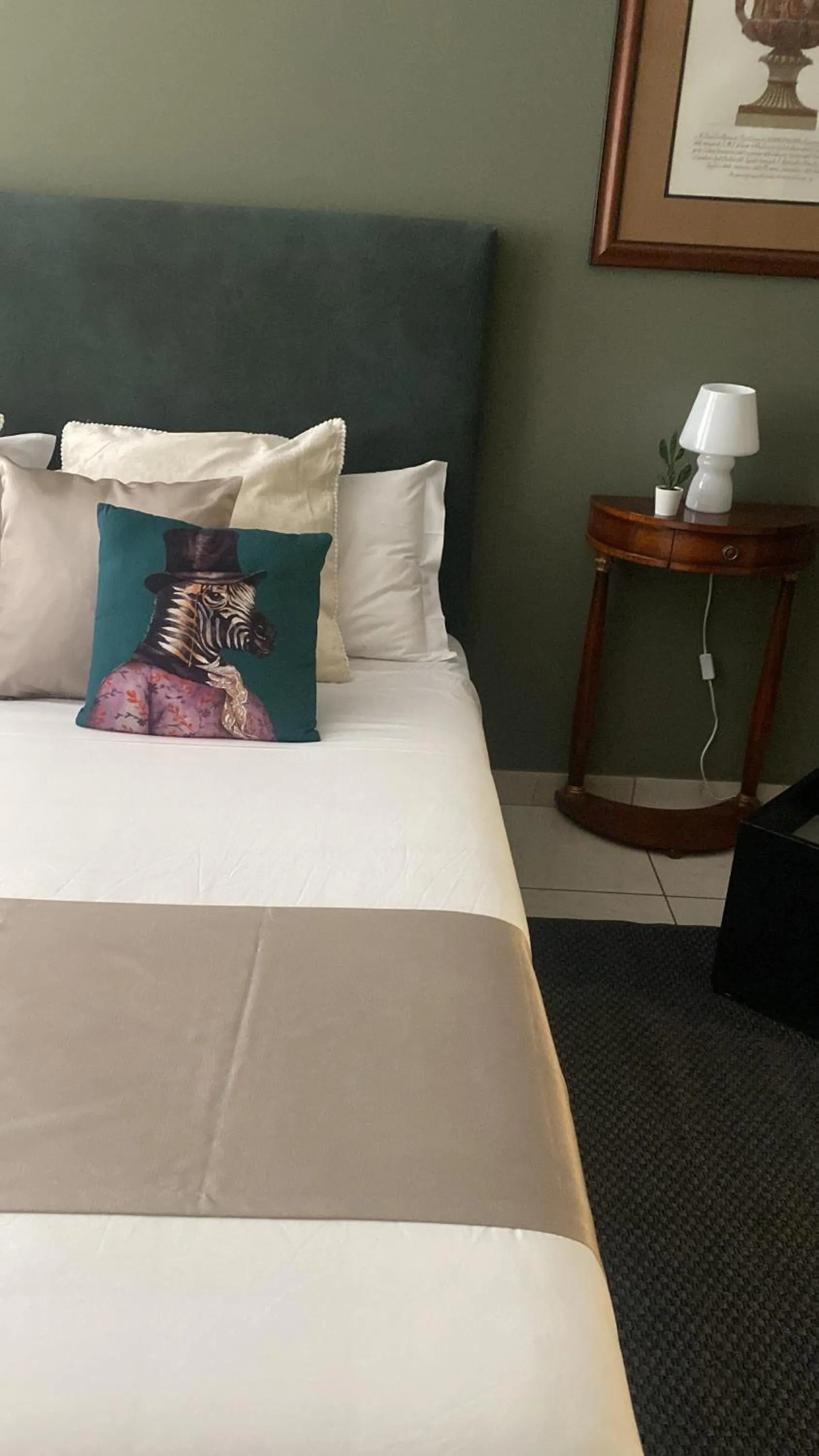 Bed in The KING of MILAN