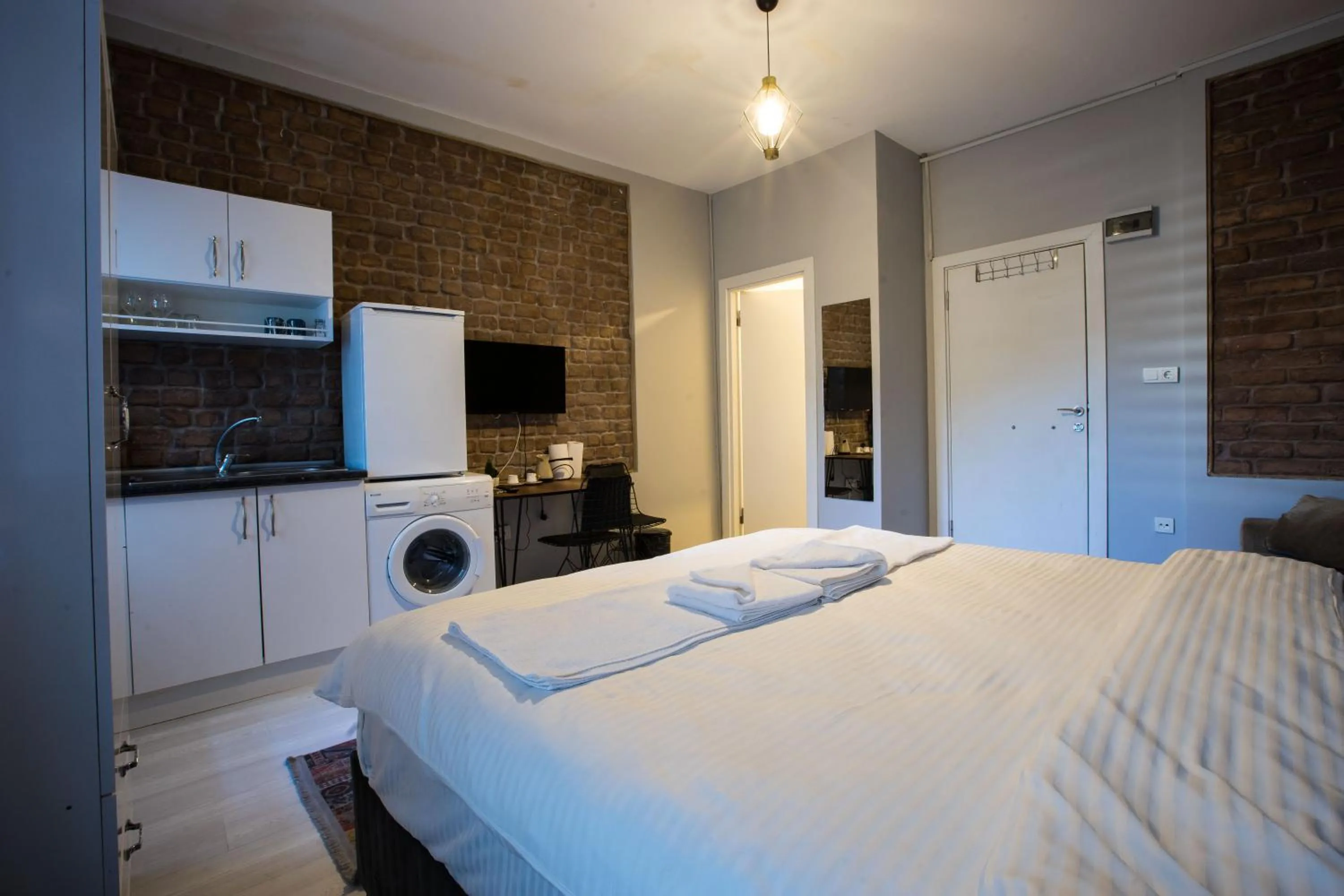 Bed in Zelya Istanbul Flats