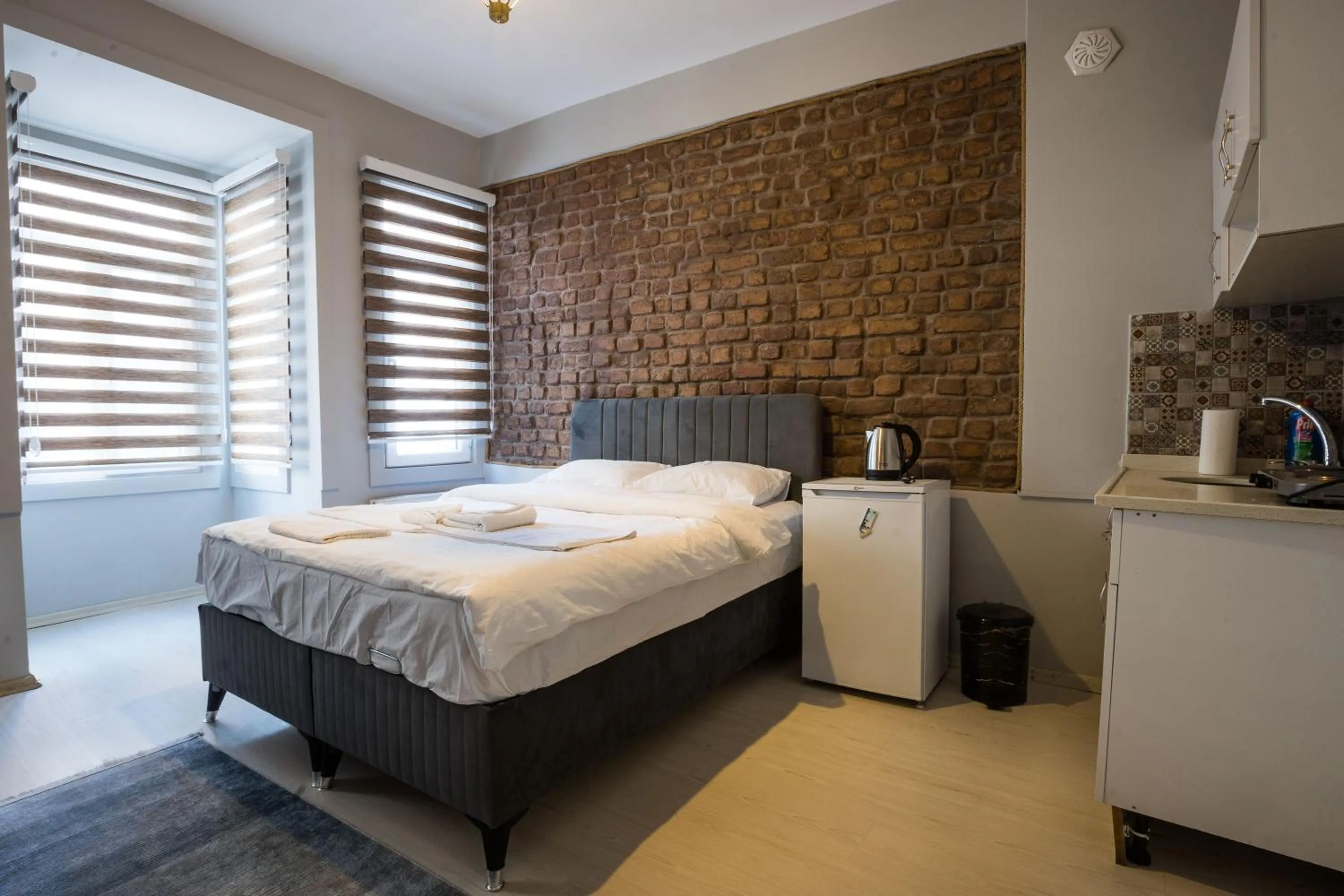 Bed in Zelya Istanbul Flats