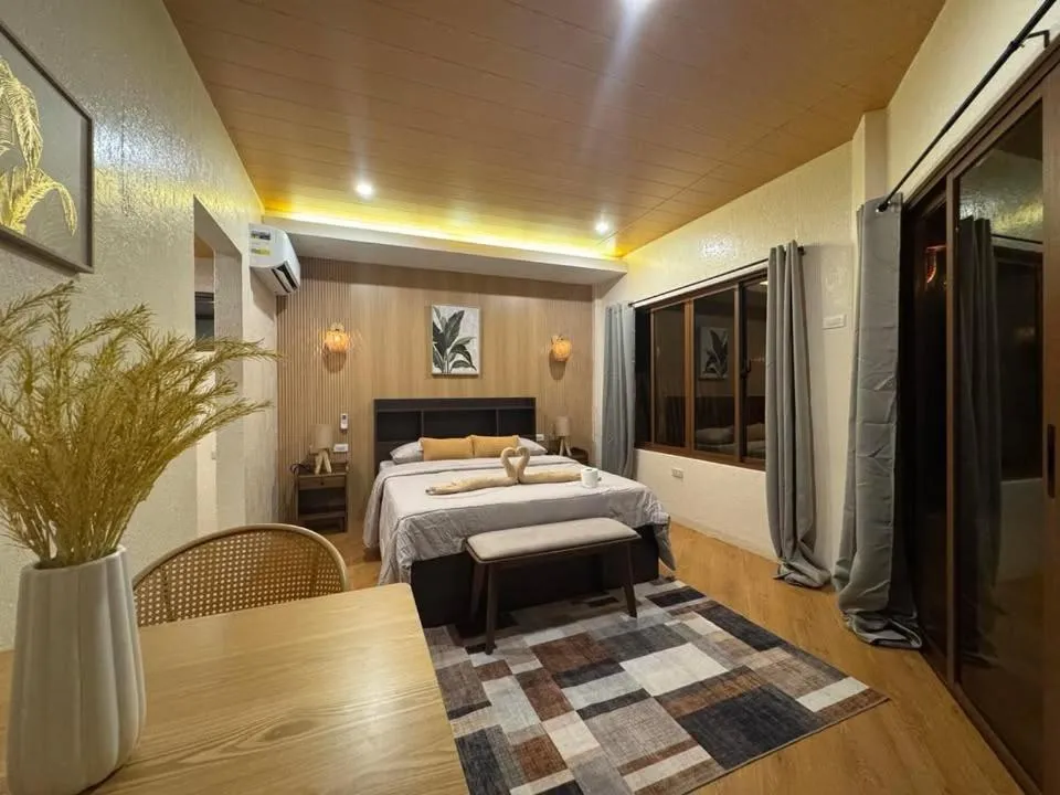 Siquijor Glamping Village