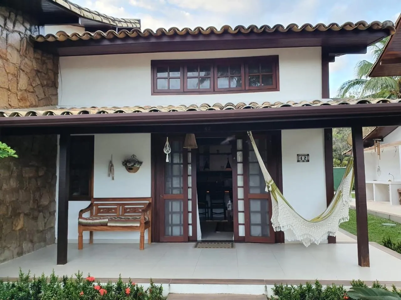 LINDA CASA CONDOMÍNIO EM BÚZIOS