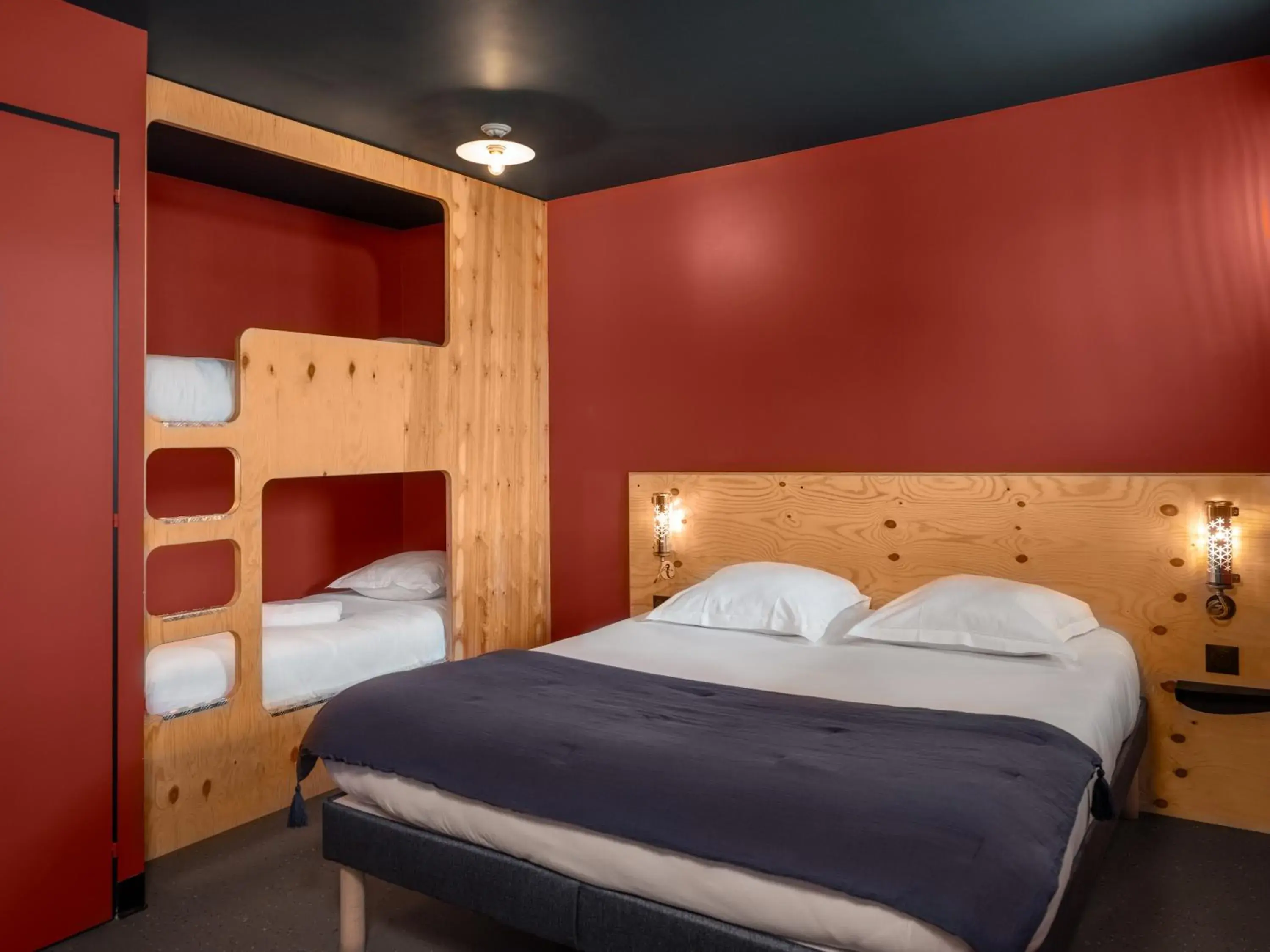 Family Room - Disability Access in Eklo Hotels Paris Roissy CDG Airport Family Room - Disability Access in Eklo Hotels Paris Roissy CDG Airport