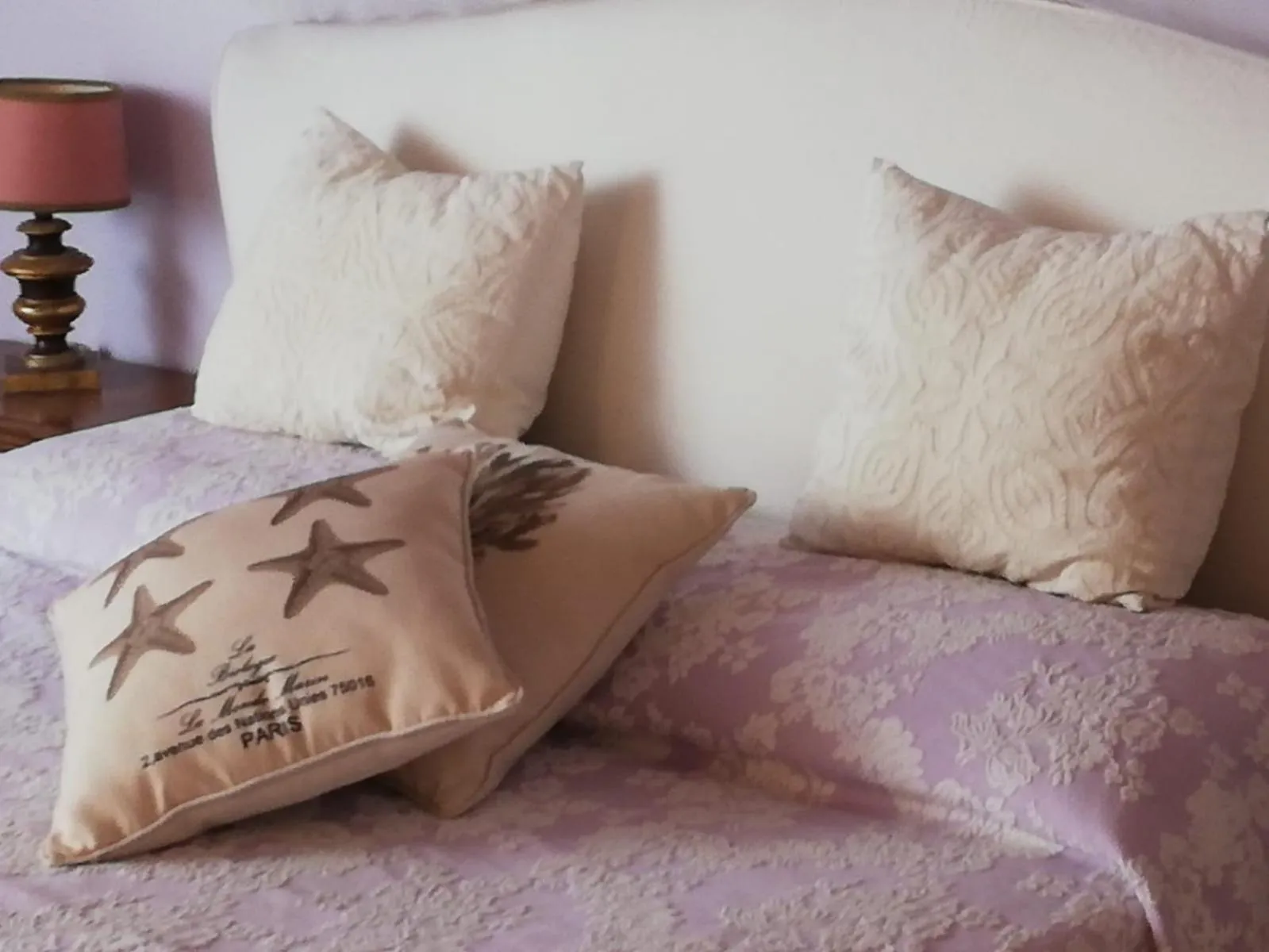 Bed in La Rosa Townhouse