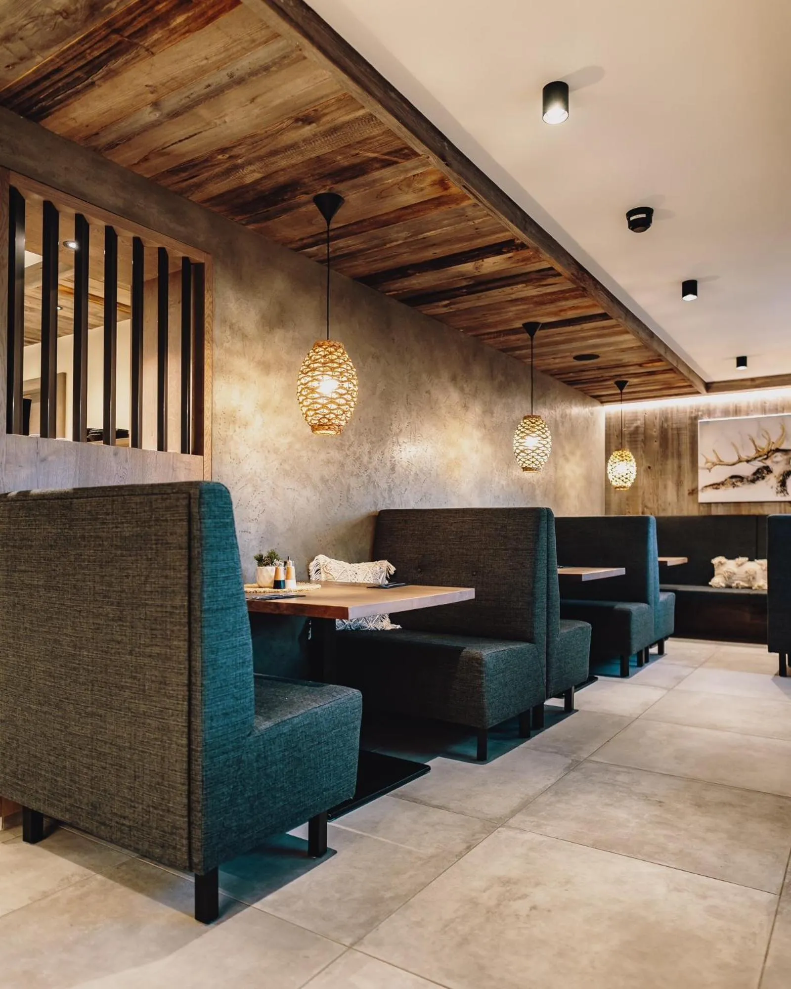 Restaurant/places to eat in Margarethenstein Boutique Hotel including Zell am See Kaprun summercard and Air condition